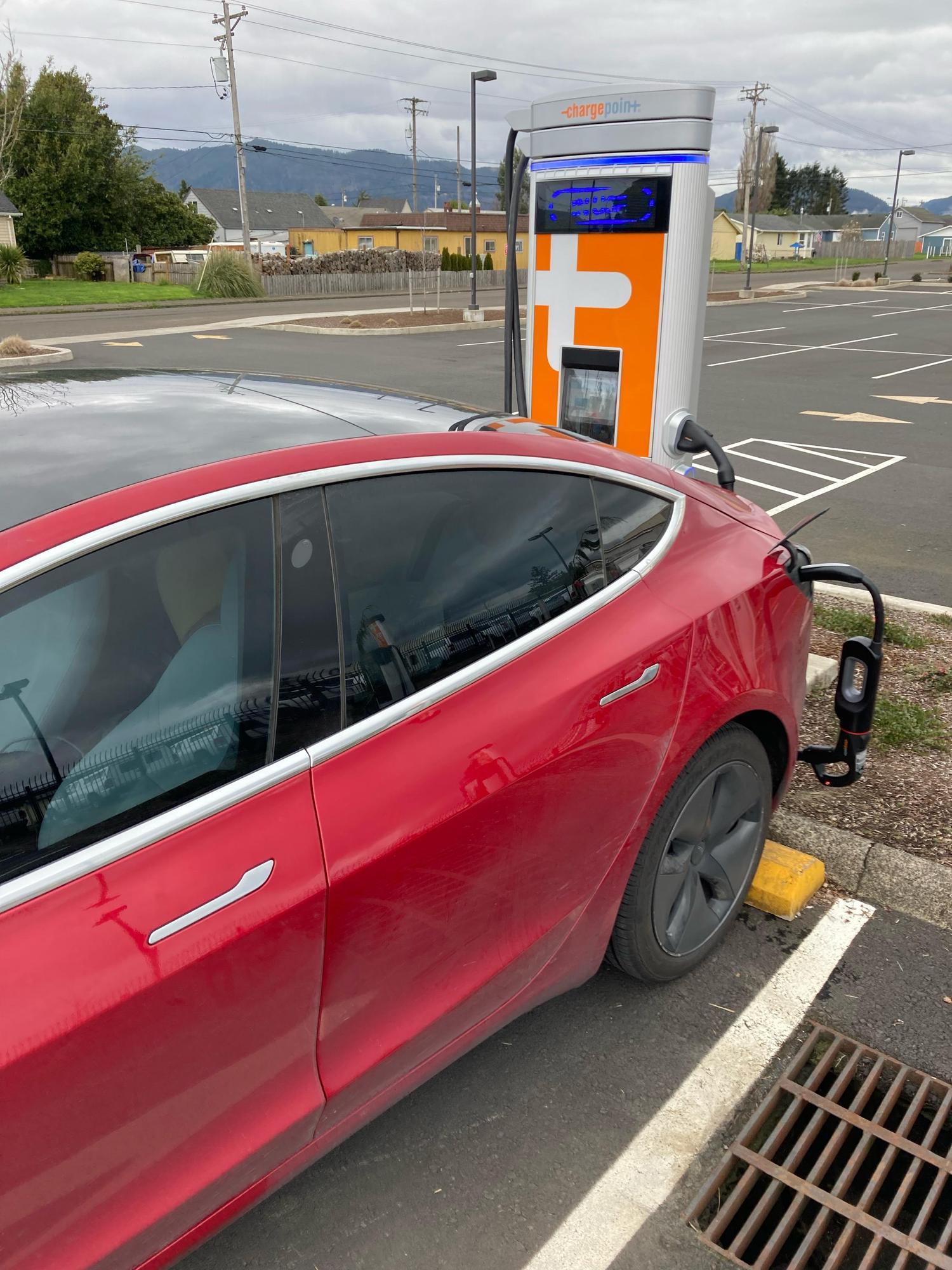 Tillamook People's Utility District Tillamook, OR EV Station