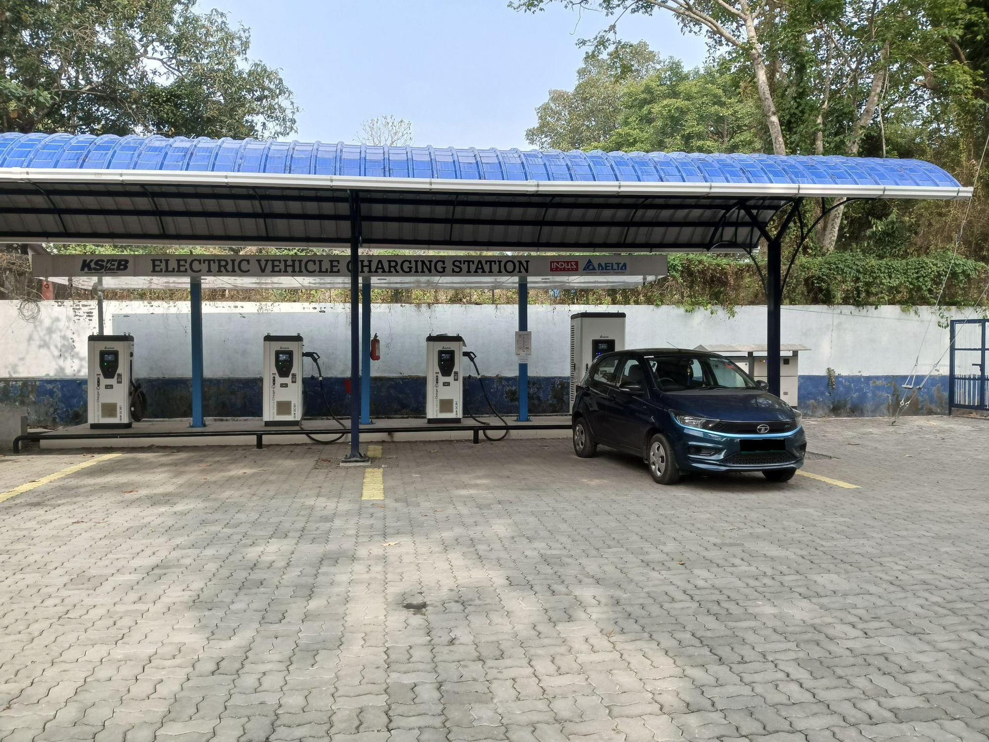 KSEB Station ChargeMOD (60kw) Valapad, KL EV Station