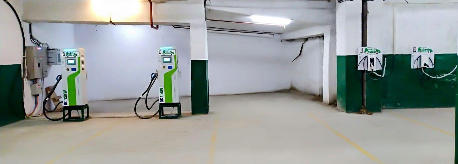 Piyush Mahendra Mall EVplugincharge Faridabad Faridabad, HR EV Station