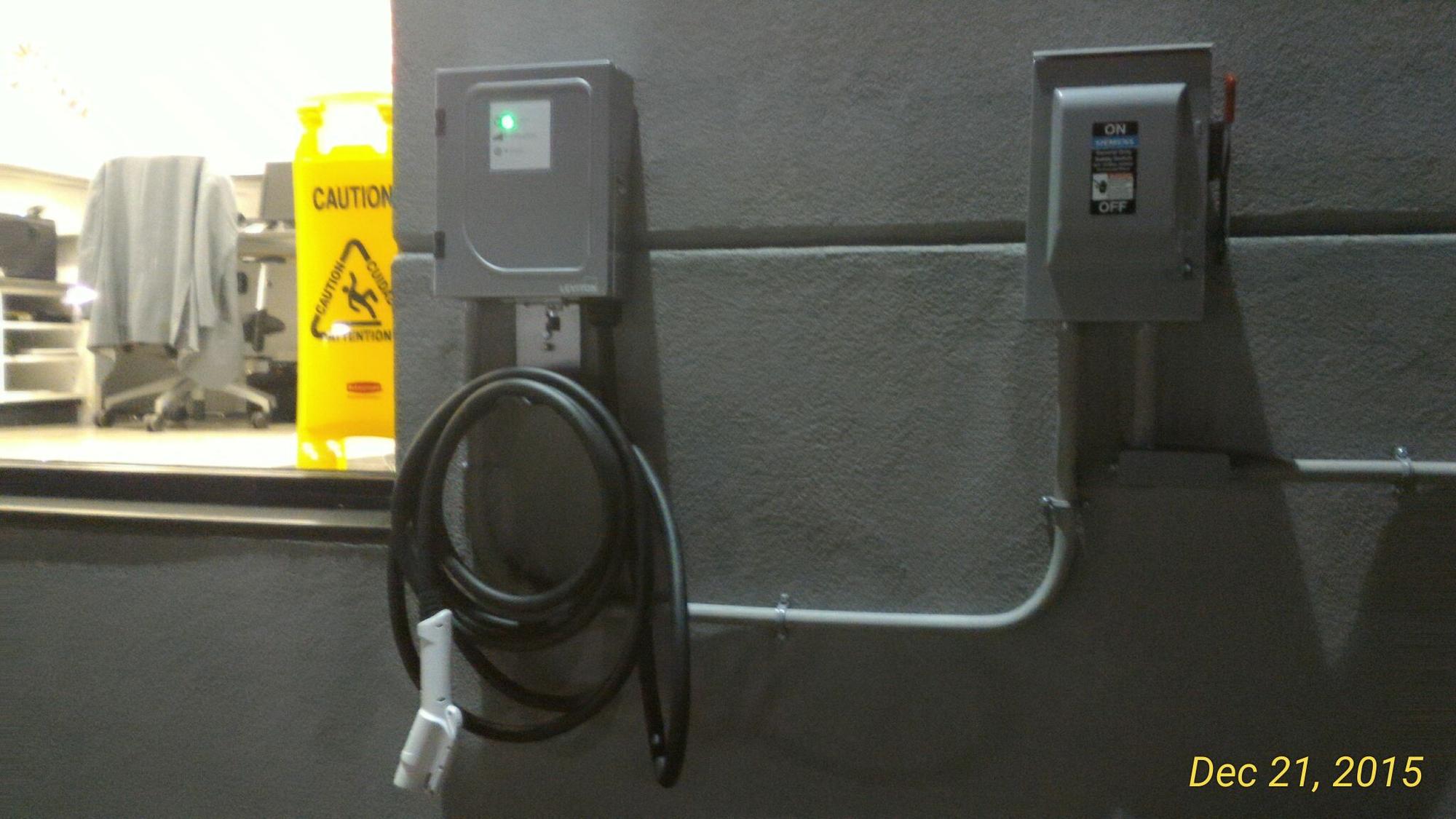 Gateway Kia (1) Denville, NJ EV Station