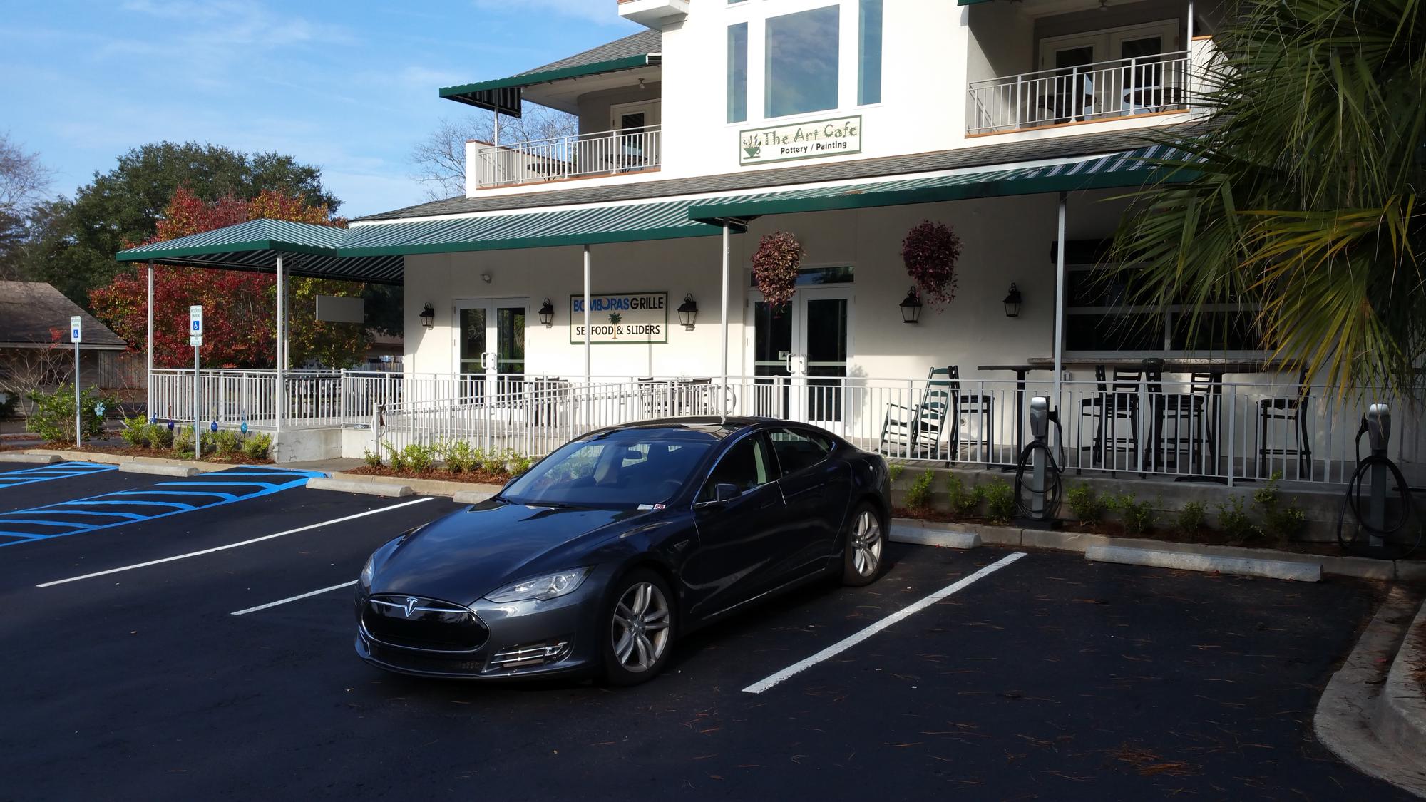 Rockfish Seafood & Steak Hilton Head Island, SC EV Station