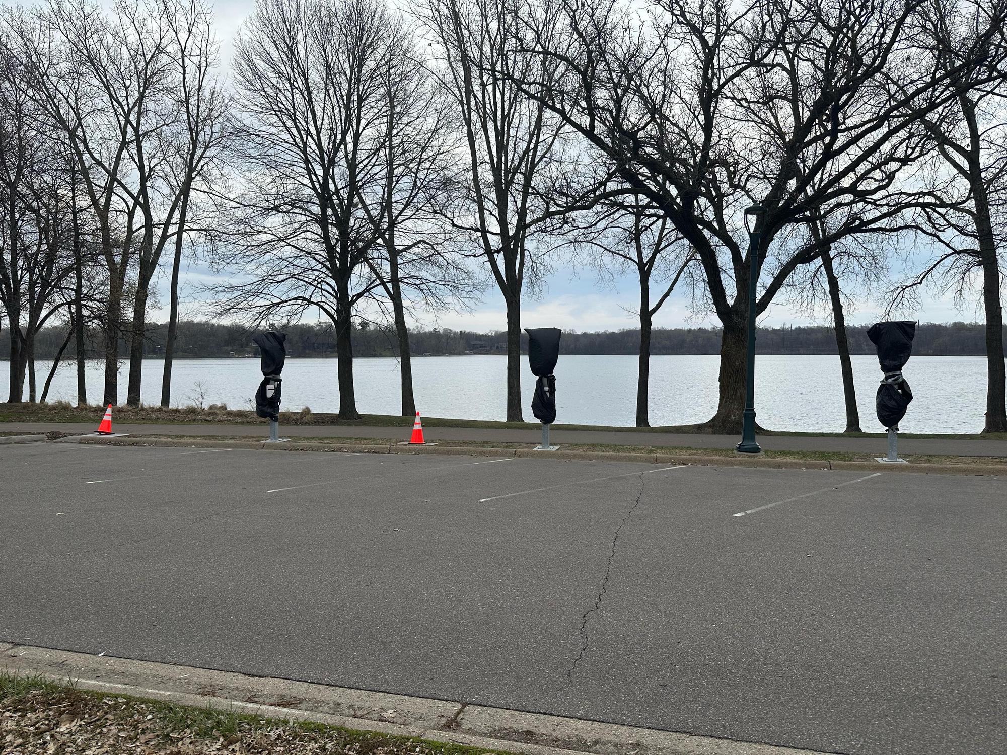 Parkers Lake Park Plymouth, MN EV Station