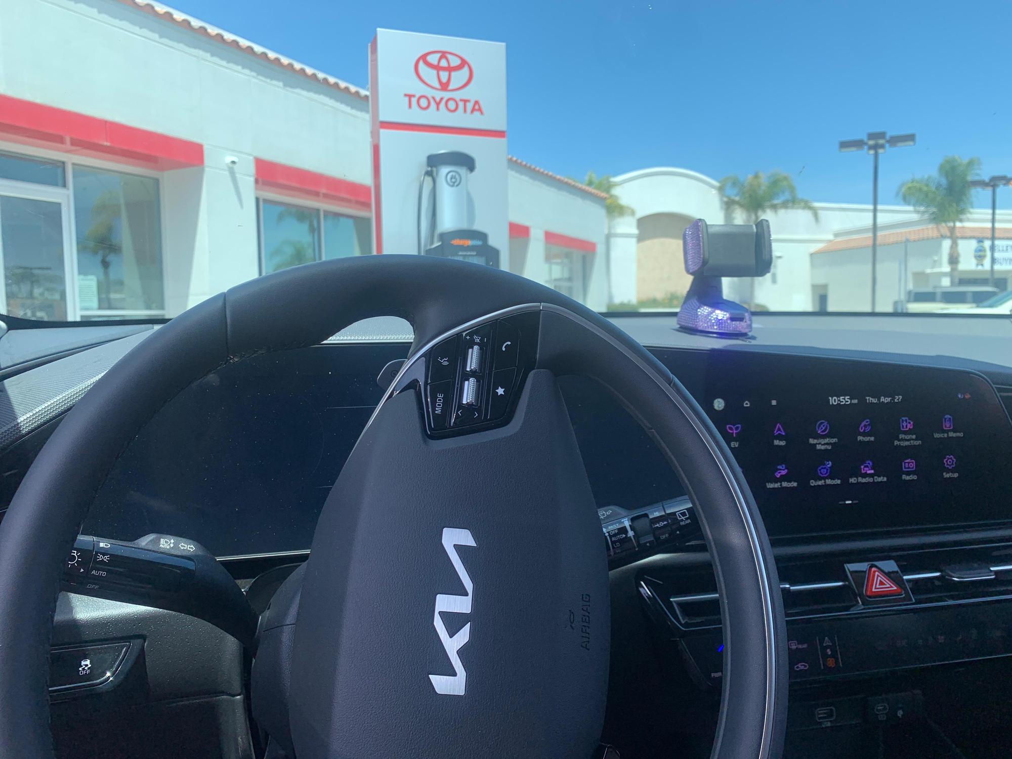Gosch Toyota Hemet, CA EV Station