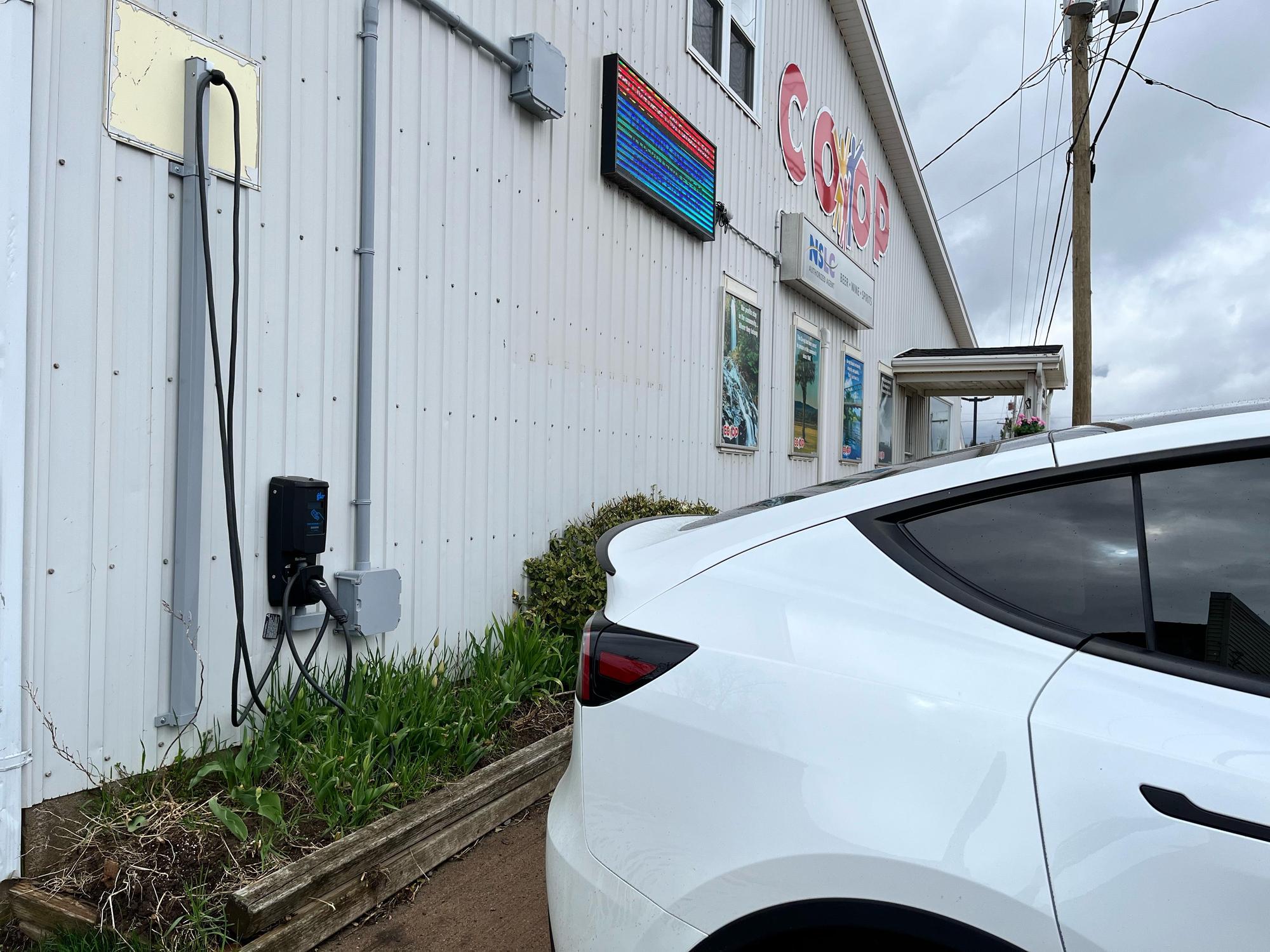 Upper Stewiacke CoOp Upper Stewiacke, NS EV Station