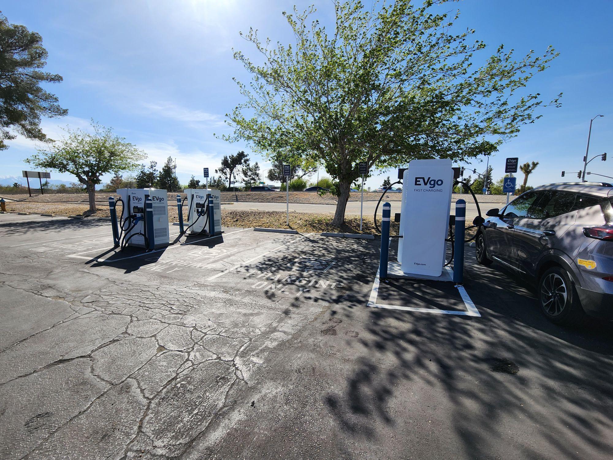 Green Tree Inn Victorville, CA EV Station