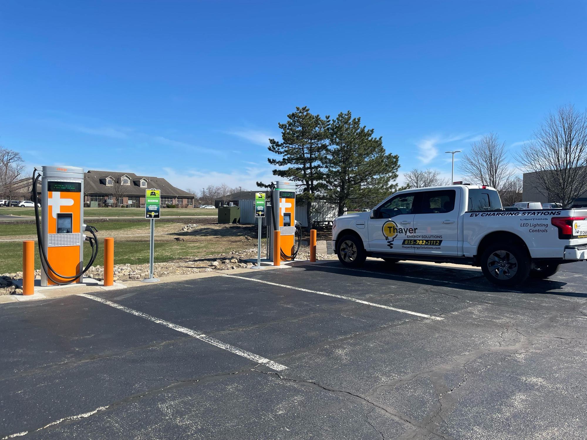 Hyundai on Perryville Rockford, IL EV Station