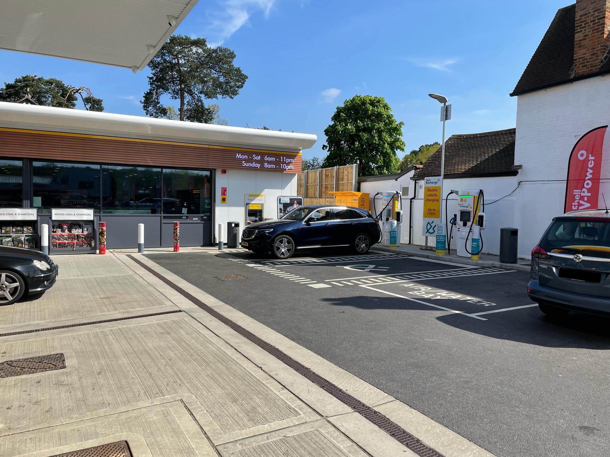 Shell Ottershaw Ottershaw, England EV Station