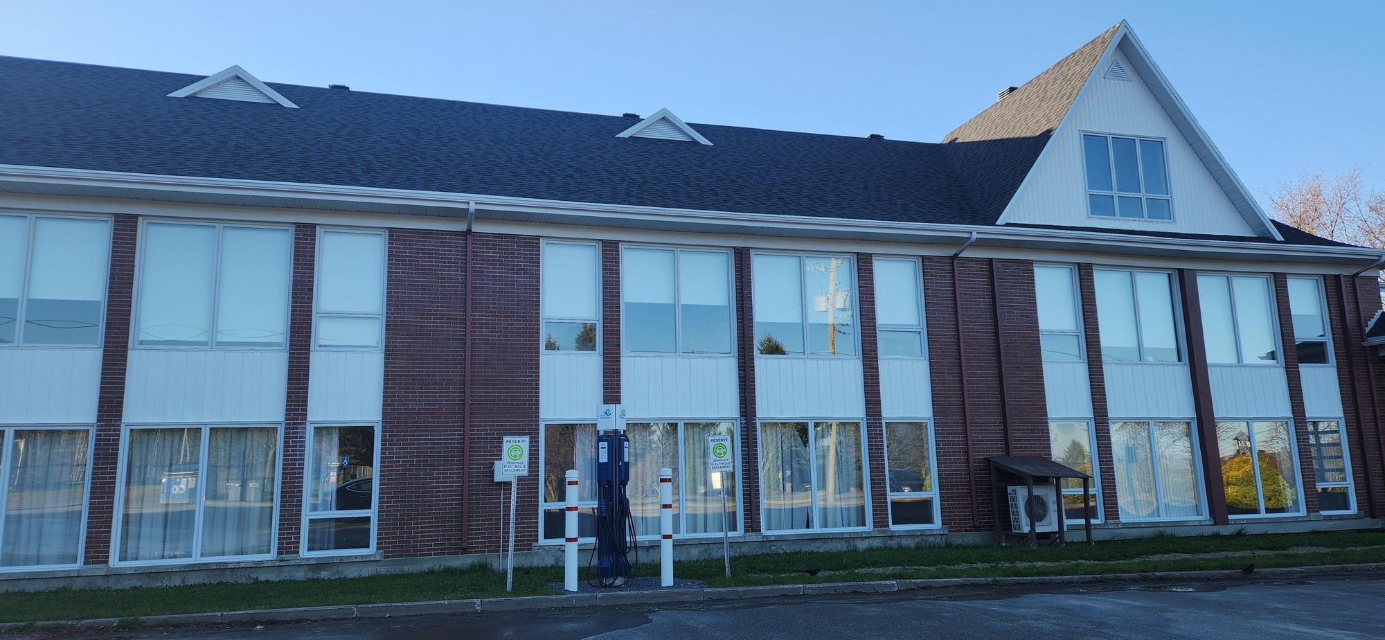 MRC Témiscouata TémiscouatasurleLac, QC EV Station