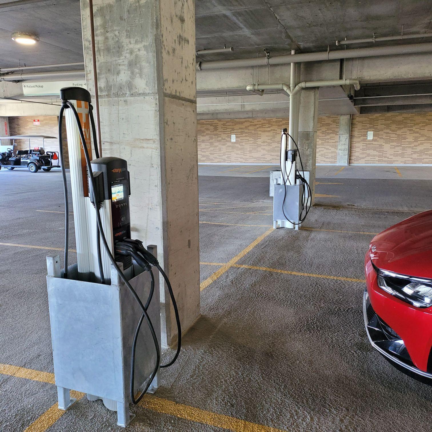 Mercy Hospital Parking Garage St. Louis, MO EV Station