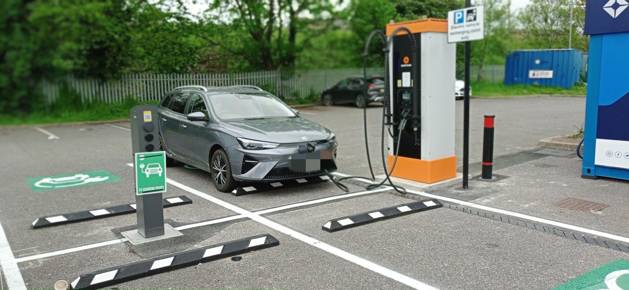 Goals Tolworth Kingston Road, Tolworth, Surbiton, KT5 9NT, UK EV