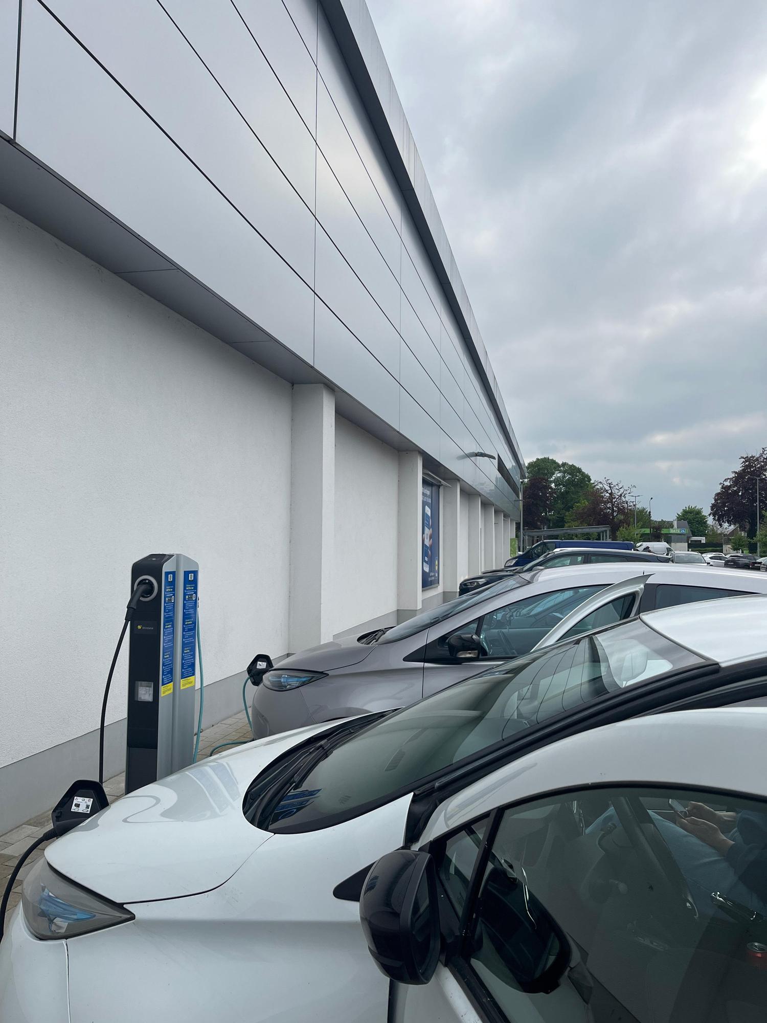 Lidl Melle Melle, Vlaams Gewest EV Station