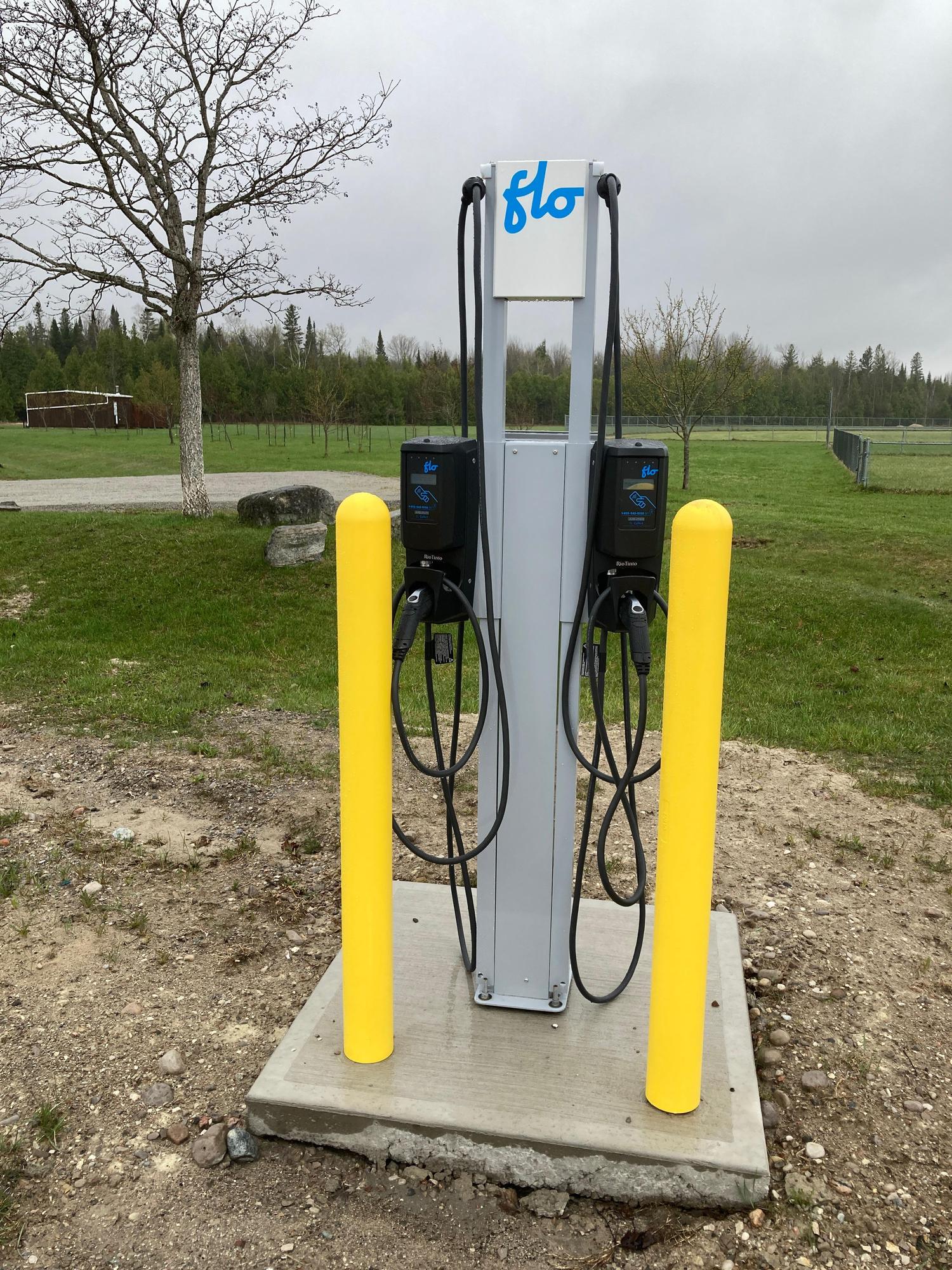 Wasaga Sports Park and Fernbrook Centre Wasaga Beach, ON EV Station