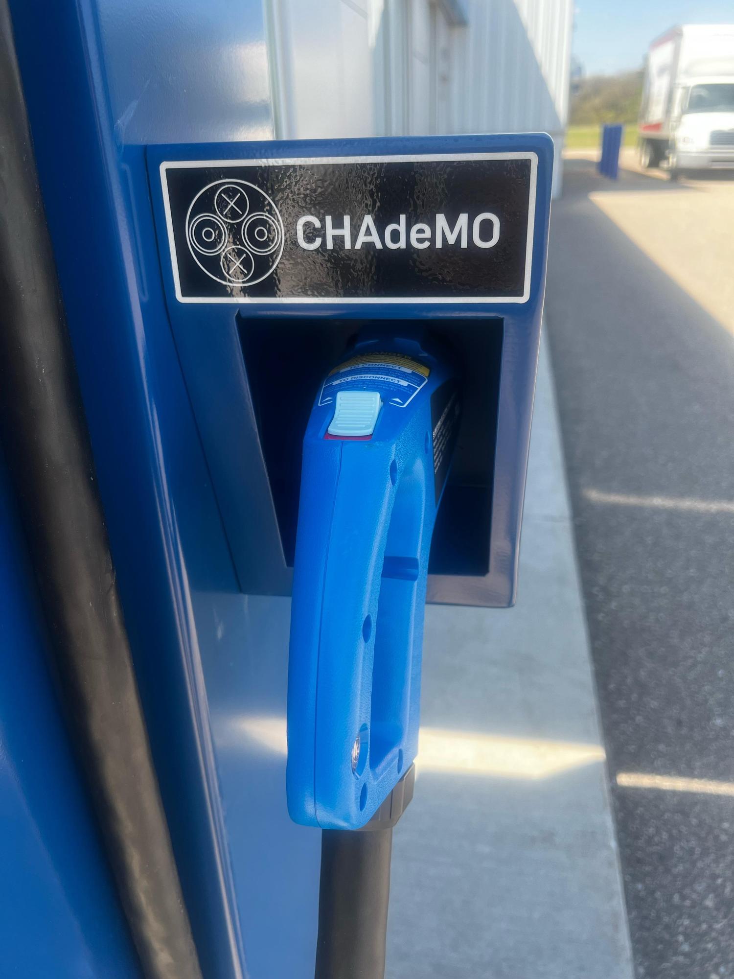 Wheelers Chevrolet of Coloma Coloma, WI EV Station