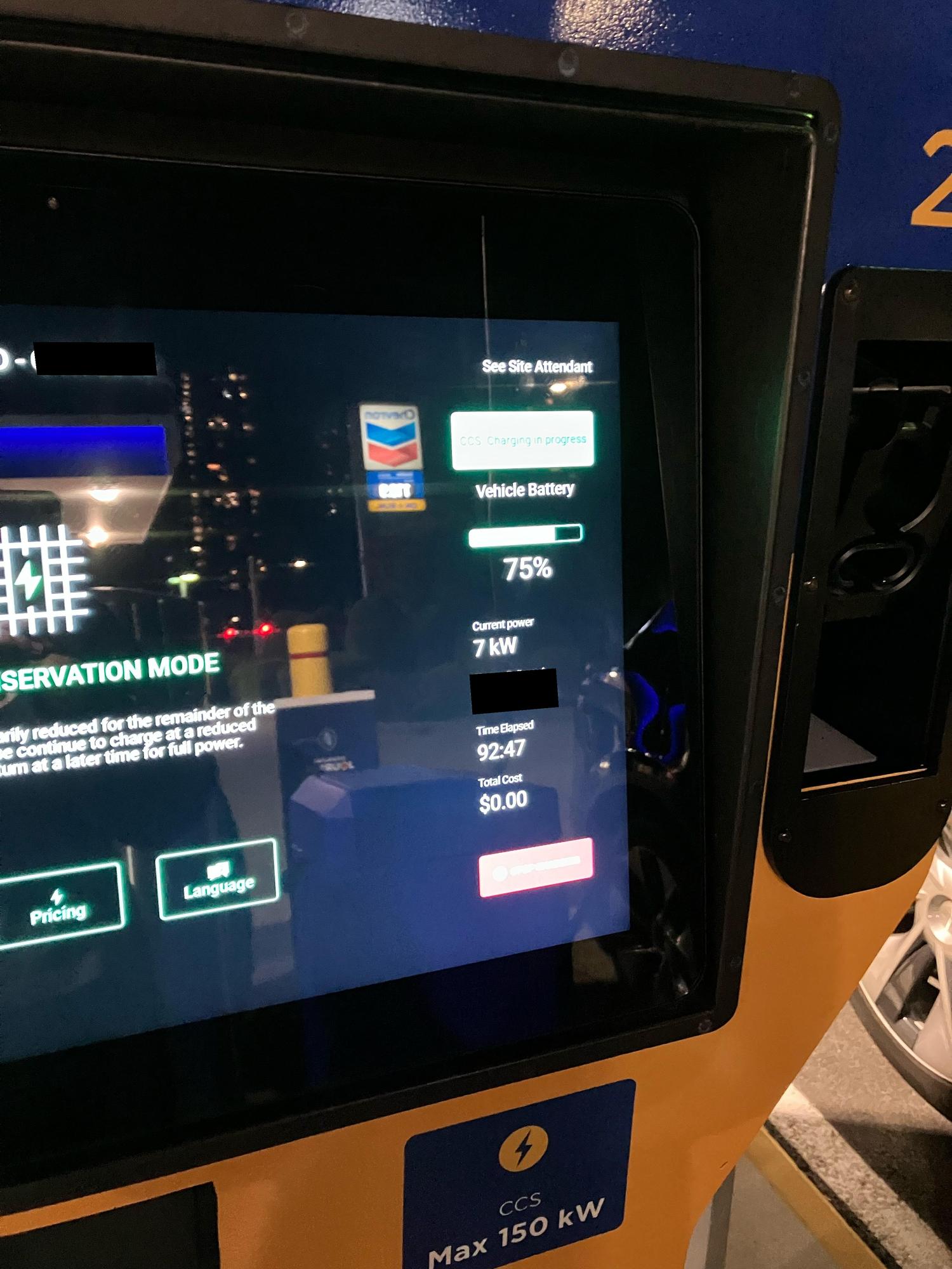 On the Run - Convenience Store | Burnaby, BC | EV Station