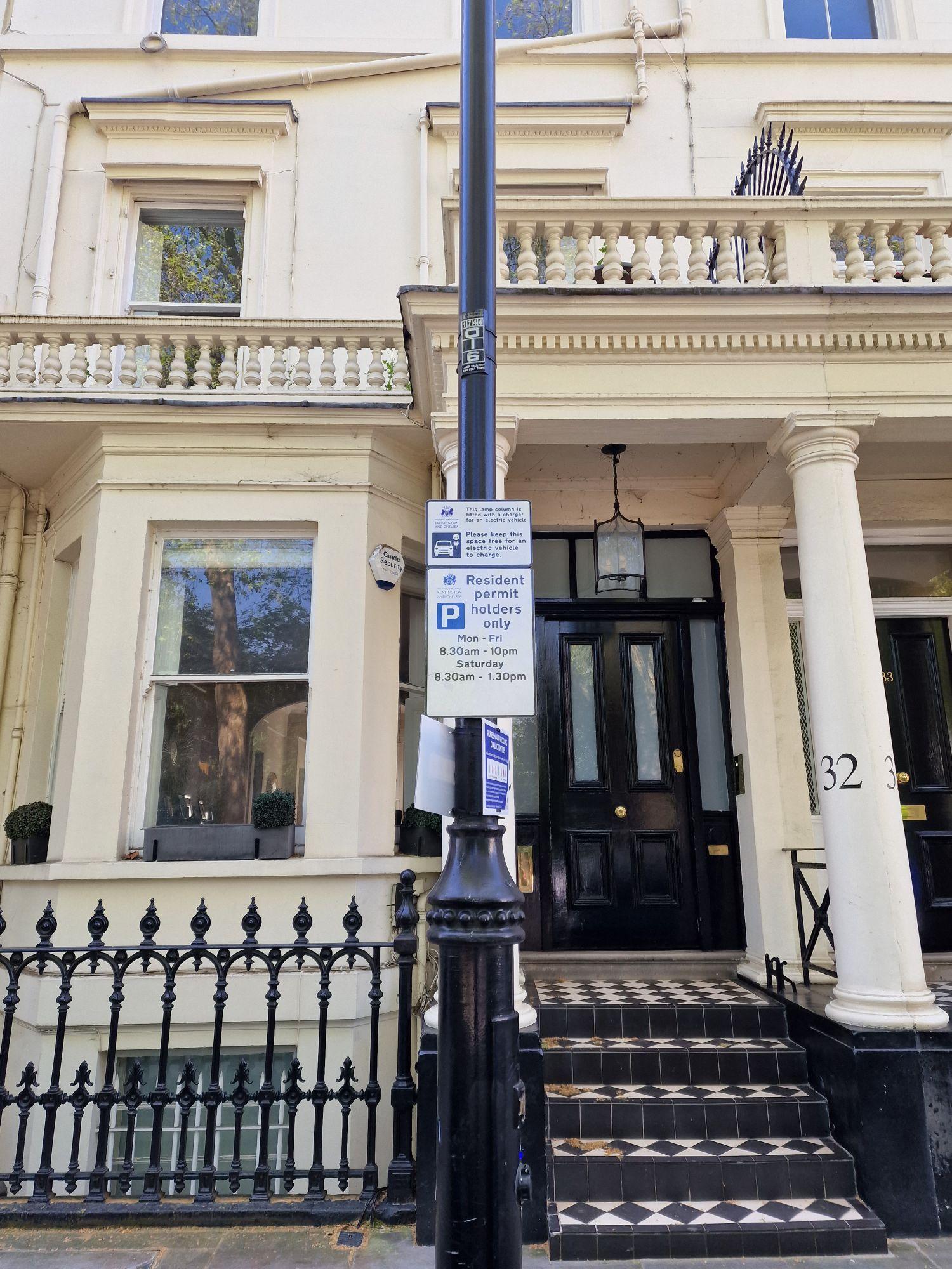 31 Stanhope Gardens Parking 31 Stanhope Gardens, London, SW7 5QX, GBR