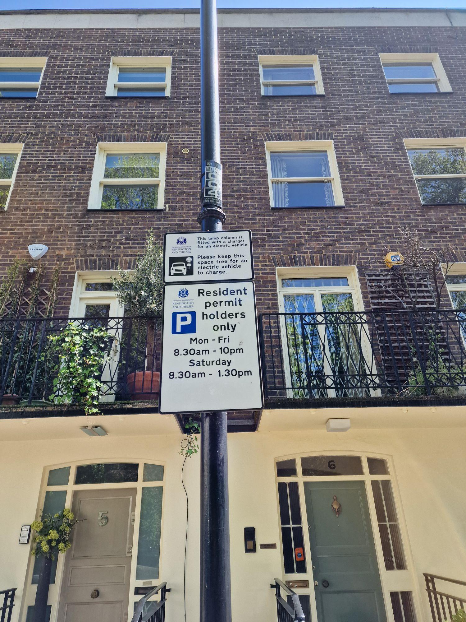 6 Stanhope Gardens Parking 6 Stanhope Gardens, South Kensington