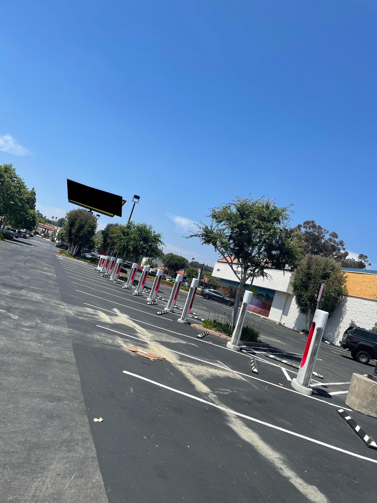 Moulton Ranch Center Laguna Hills, CA EV Station