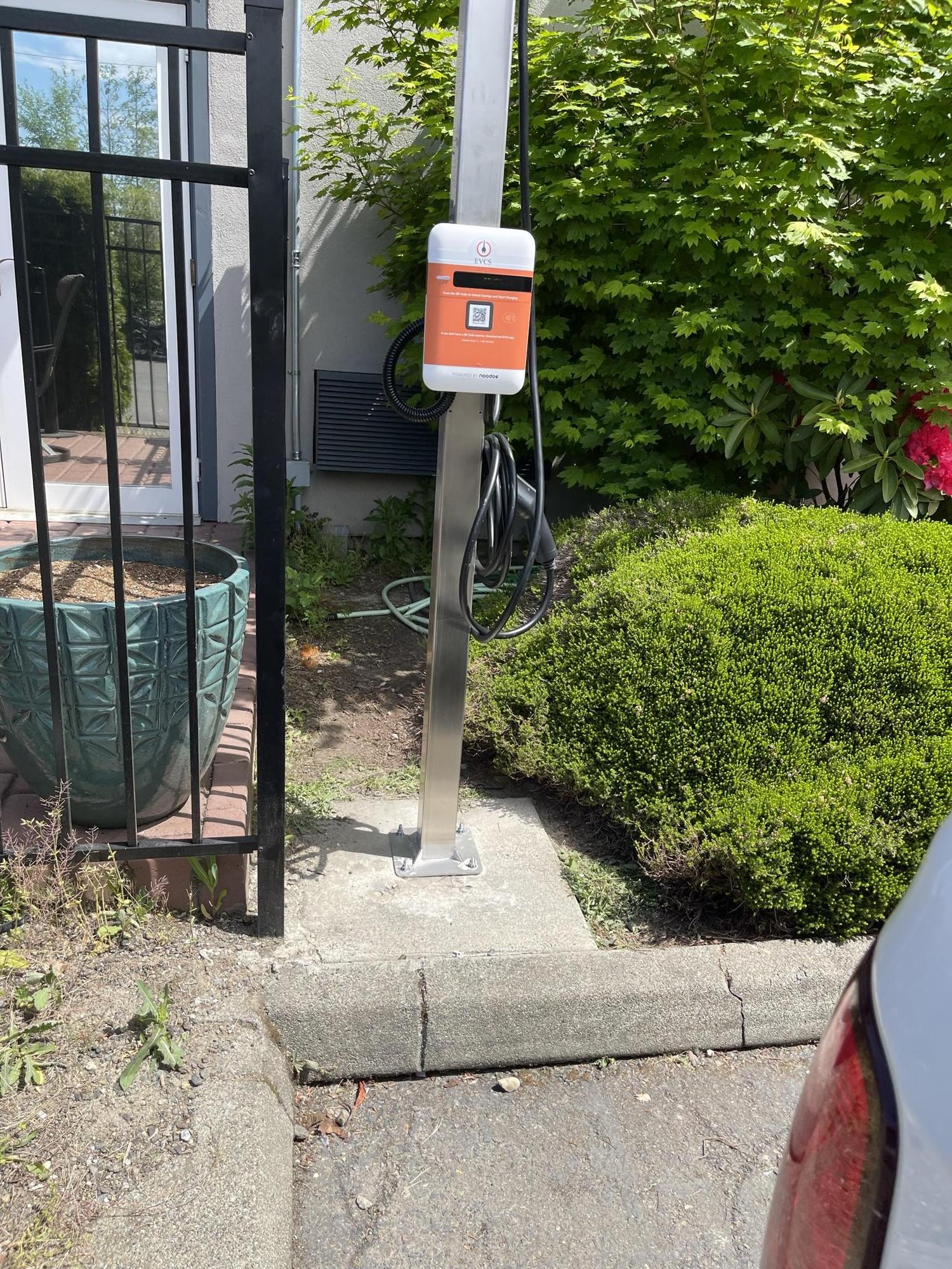 Best Western Plus Renton Inn Renton, WA EV Station