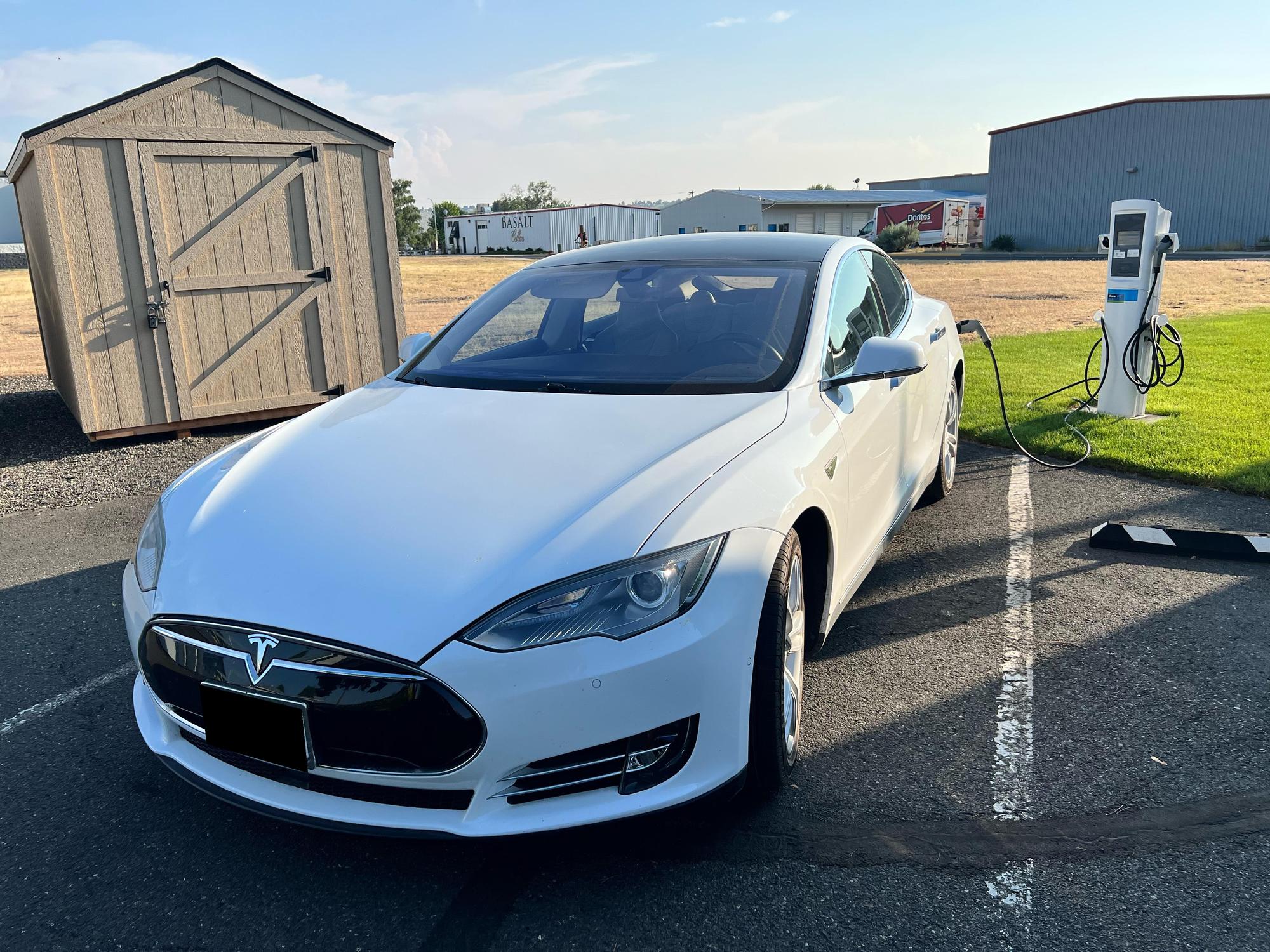 Clarkston Port Authority Clarkston, WA EV Station