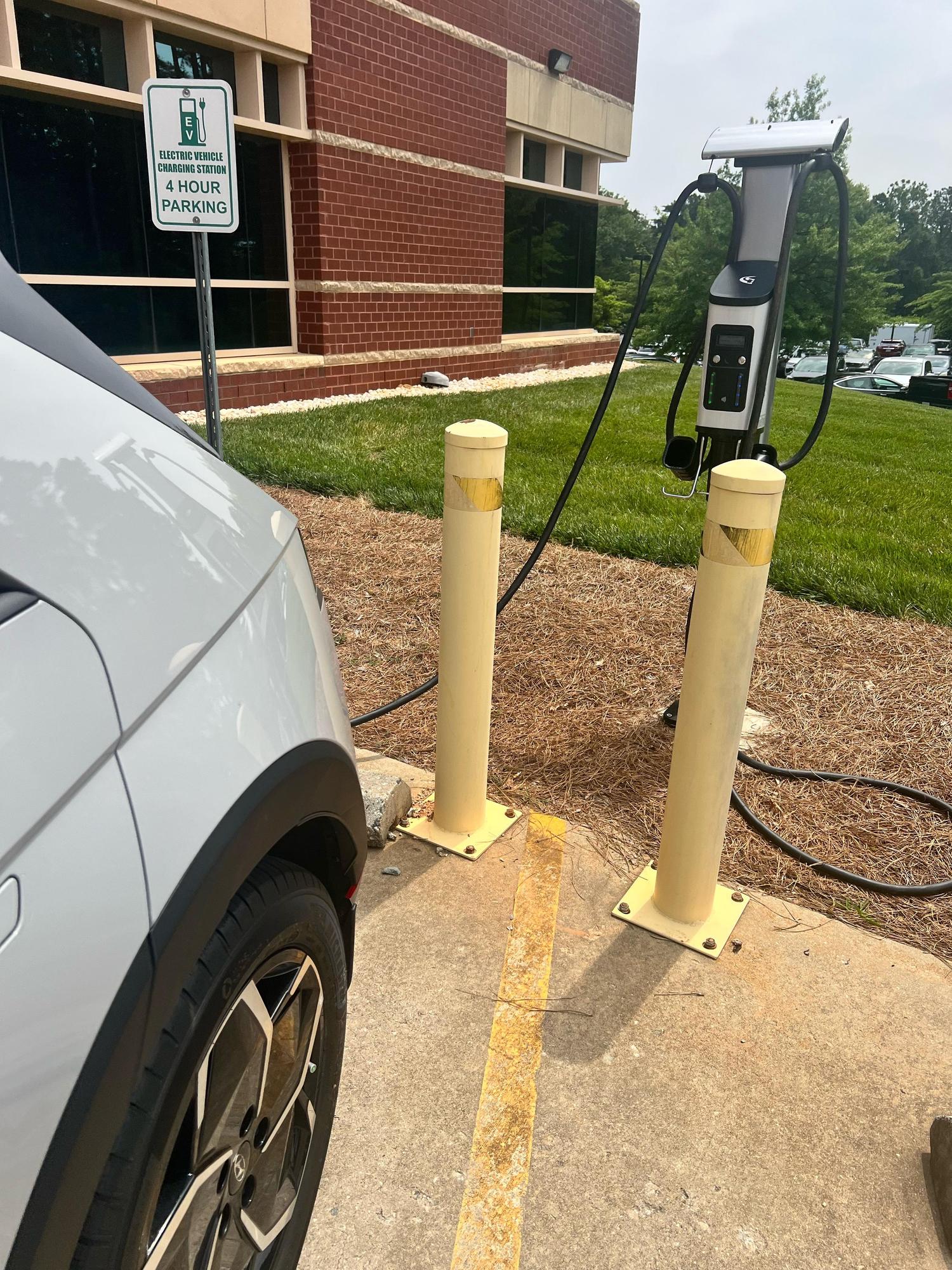 Campus Greensboro Greensboro, NC EV Station