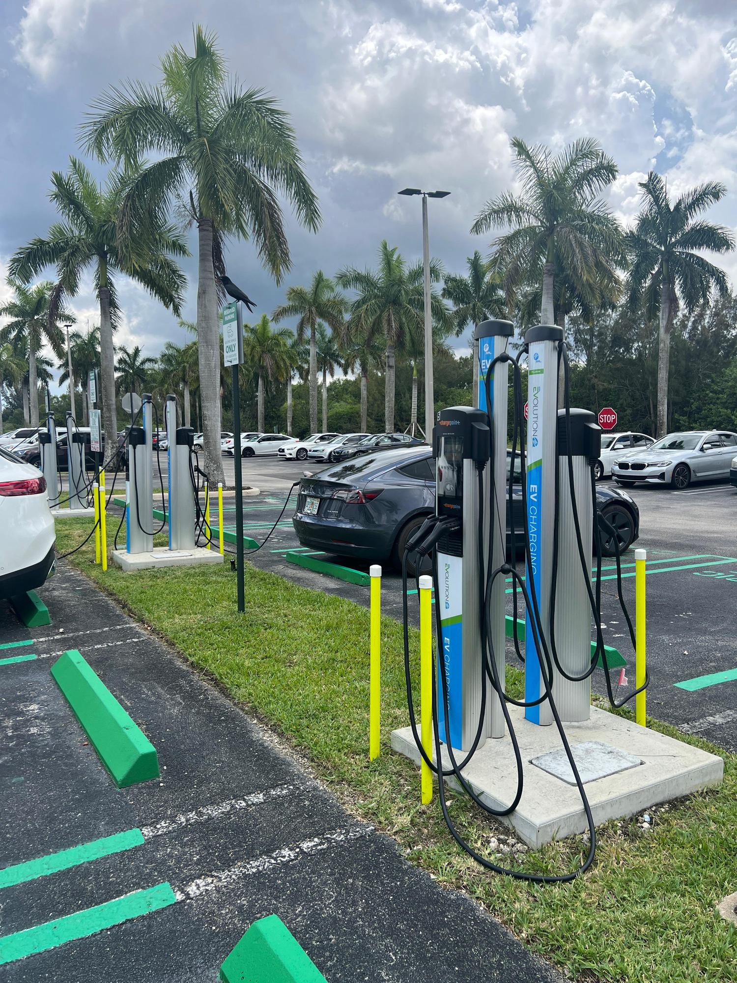 City Furniture Charge Point Tamarac, FL EV Station