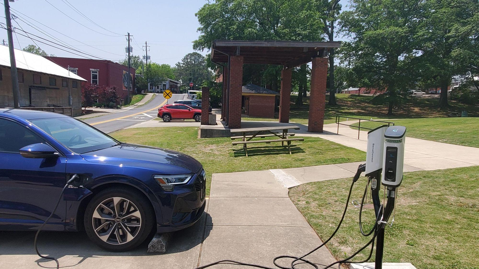 Ball Ground City Park Ball Ground, GA EV Station