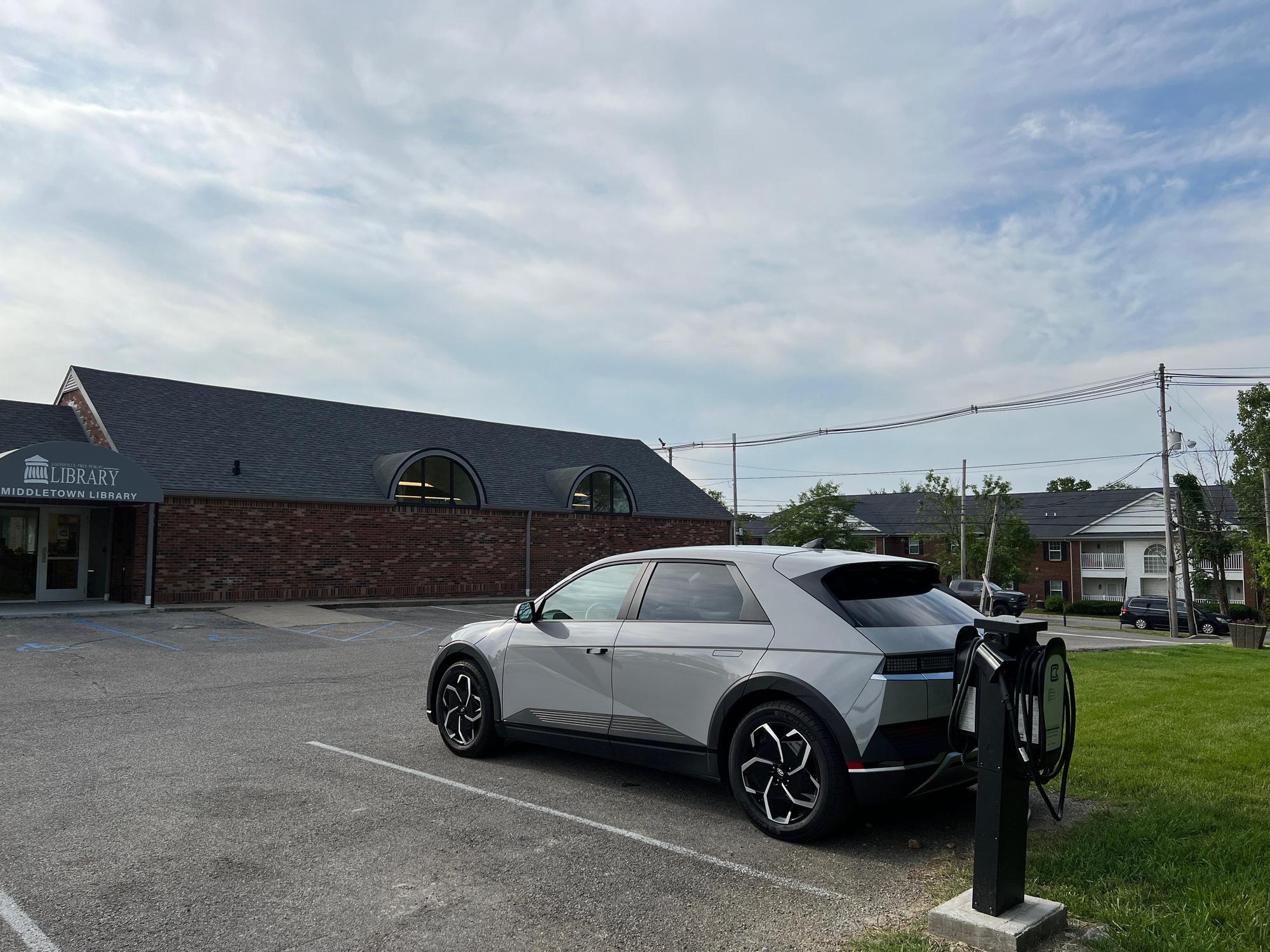 Middletown Public Library Louisville, KY EV Station
