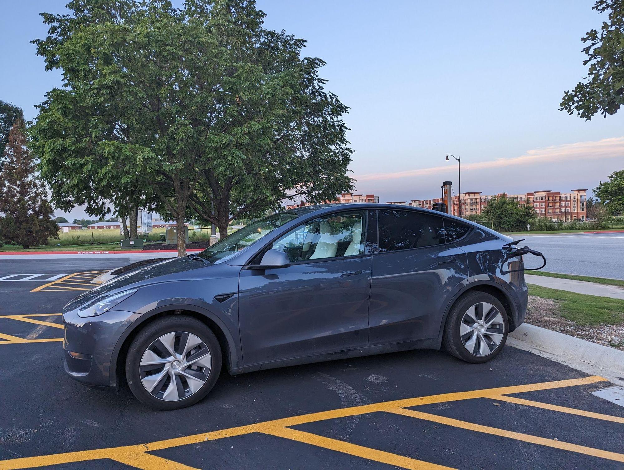 Walmart Neighborhood Market Rogers, AR EV Station