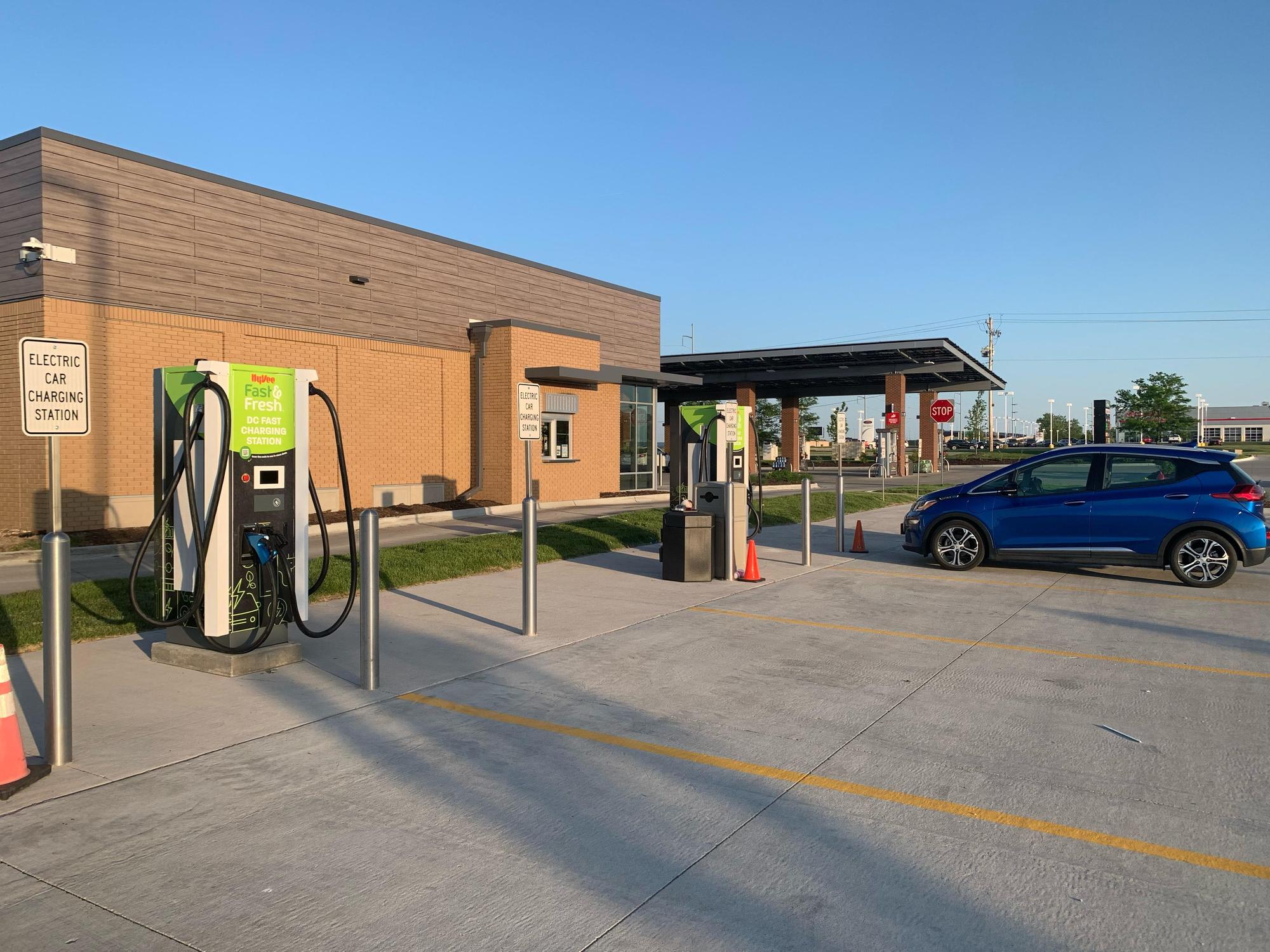 Hyvee Gas - 9qhljop