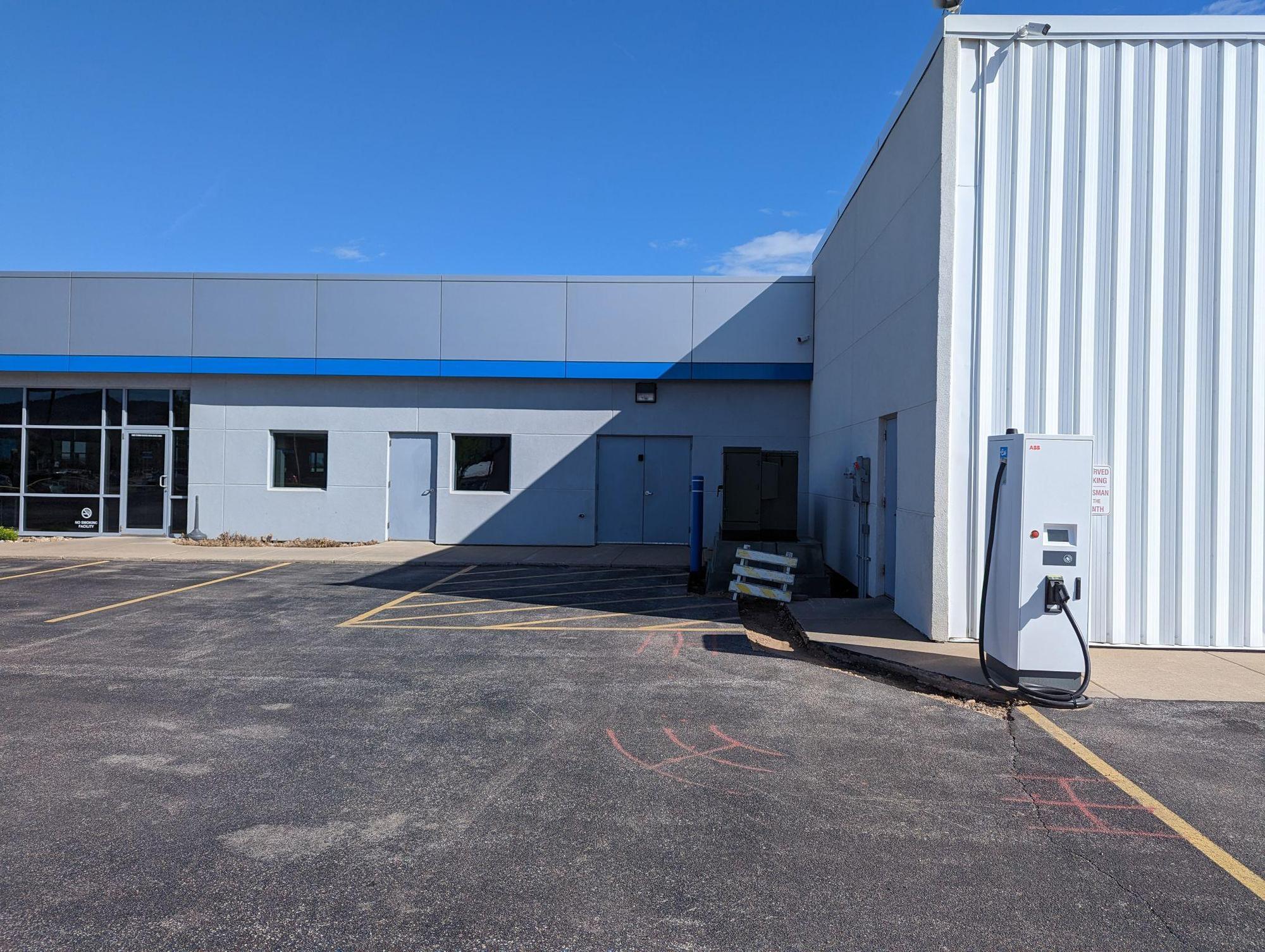 White's Queen City Motors Spearfish, SD EV Station