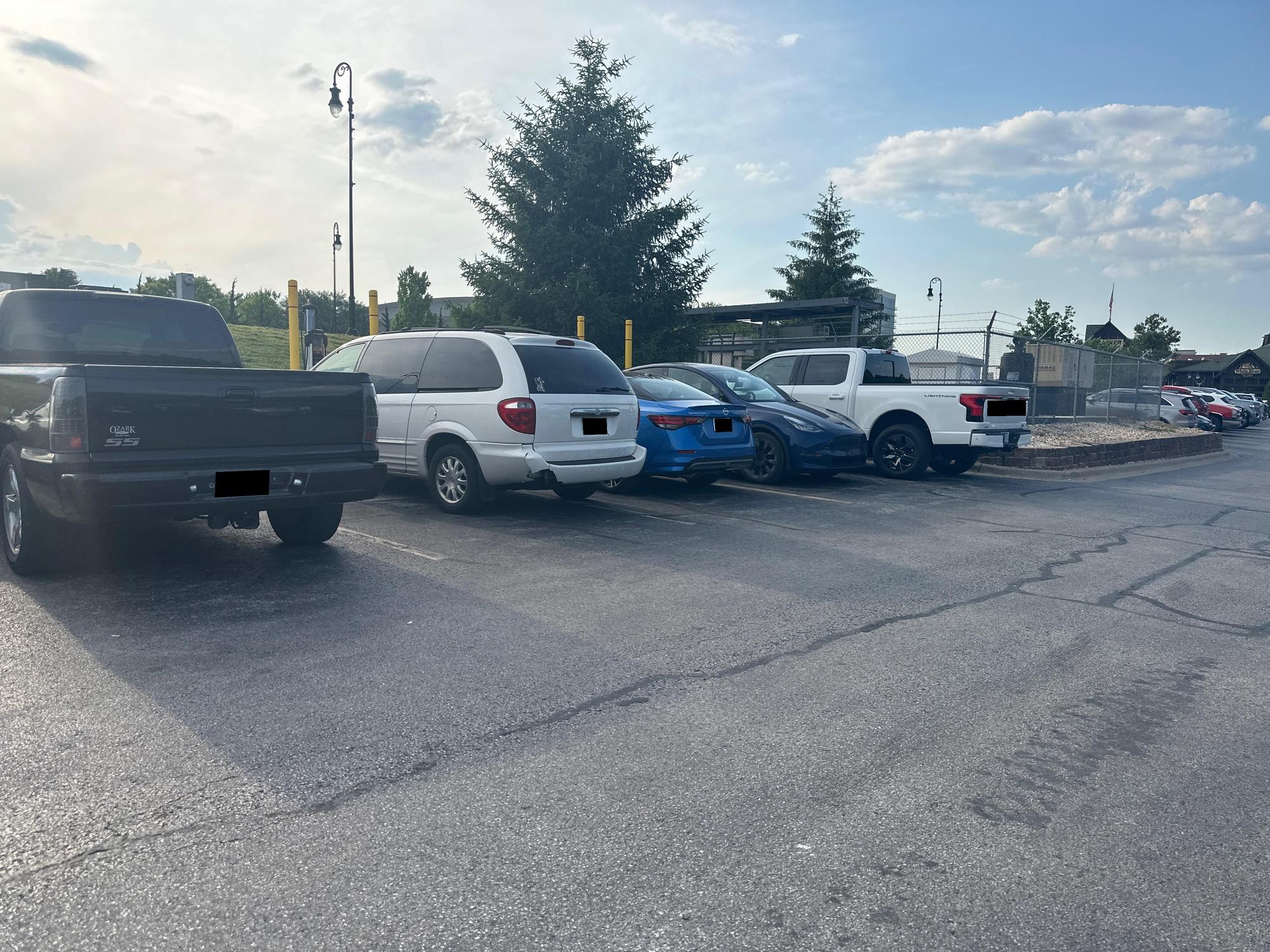 Branson Landing South Lot Branson, MO EV Station