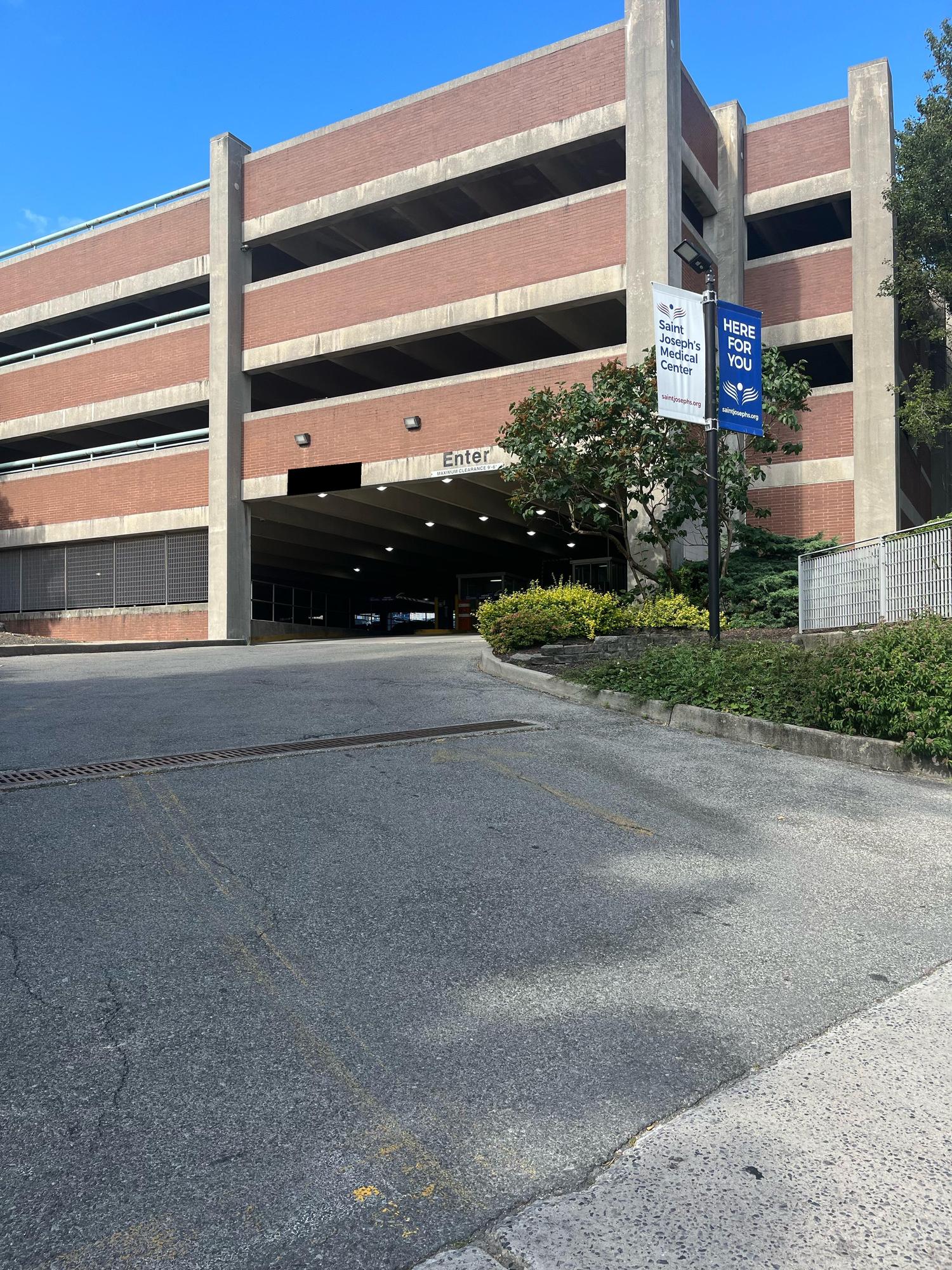 Saint Joseph Medical Center Garage Yonkers, NY EV Station