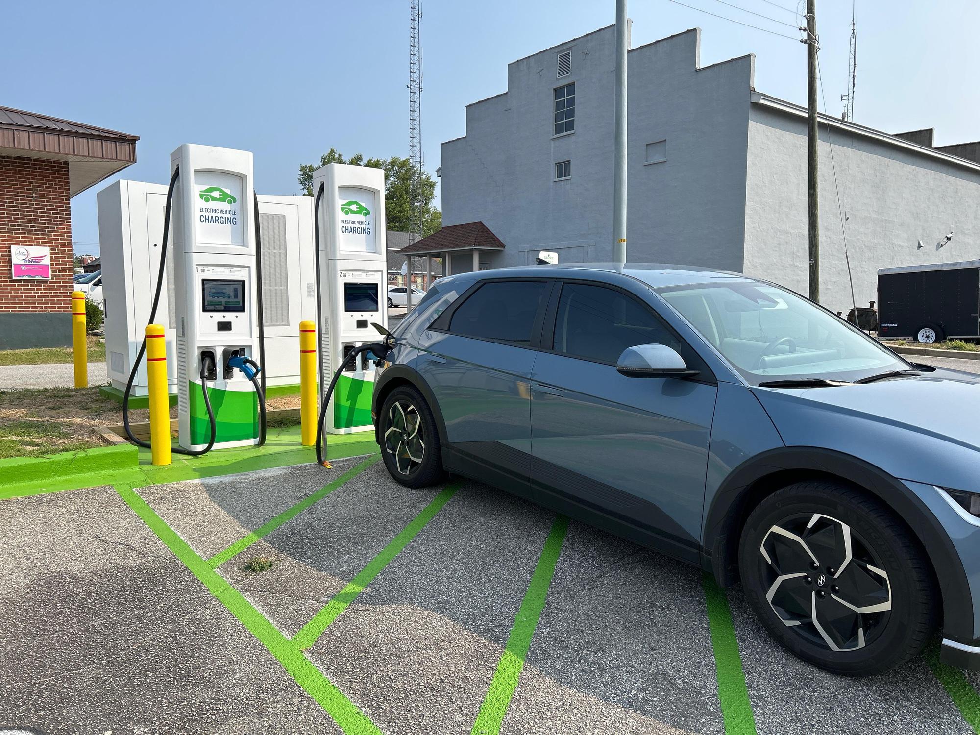 Magistrates Office SC EV Station