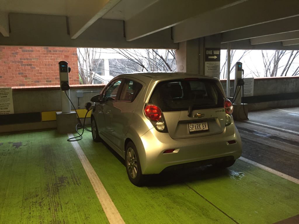Mason University Mason Pond Parking Deck Fairfax, VA EV