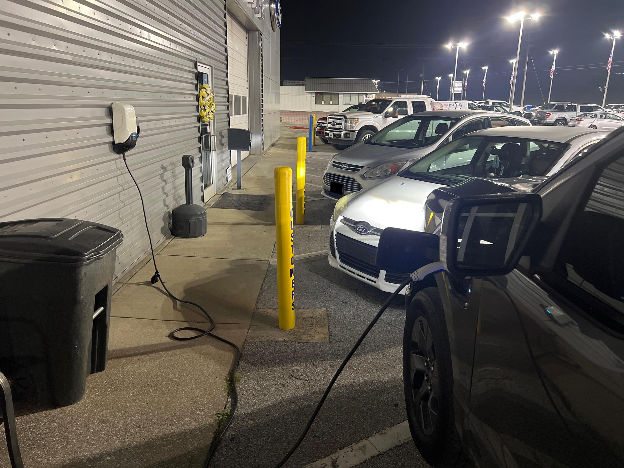 Sanders Ford Jacksonville Jacksonville, NC EV Station