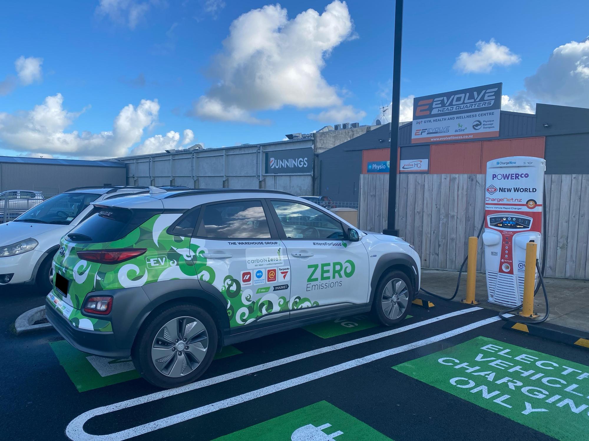 Feilding New World Feilding, ManawatuWanganui EV Station
