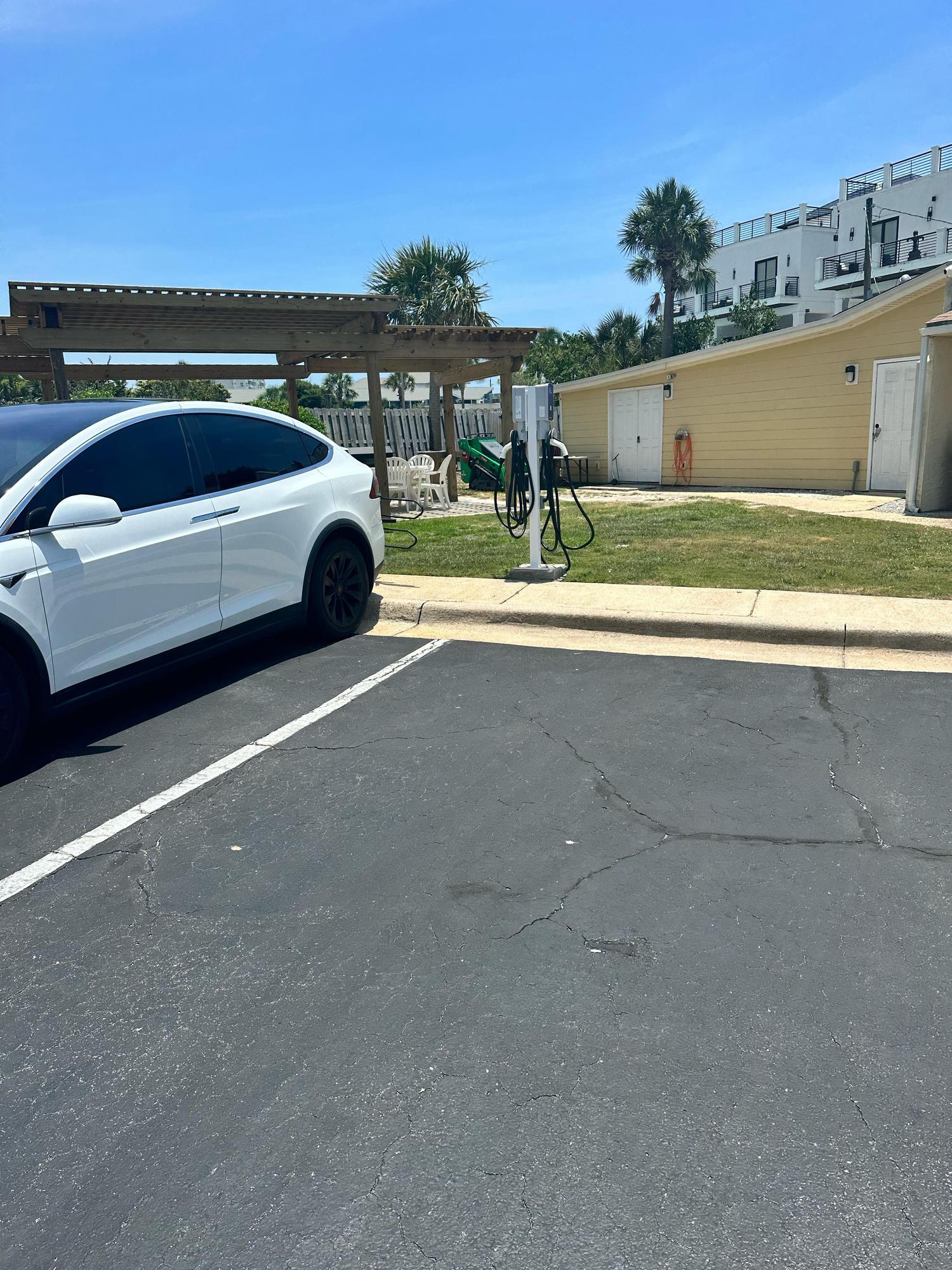 SeaCove Destin Destin, FL EV Station