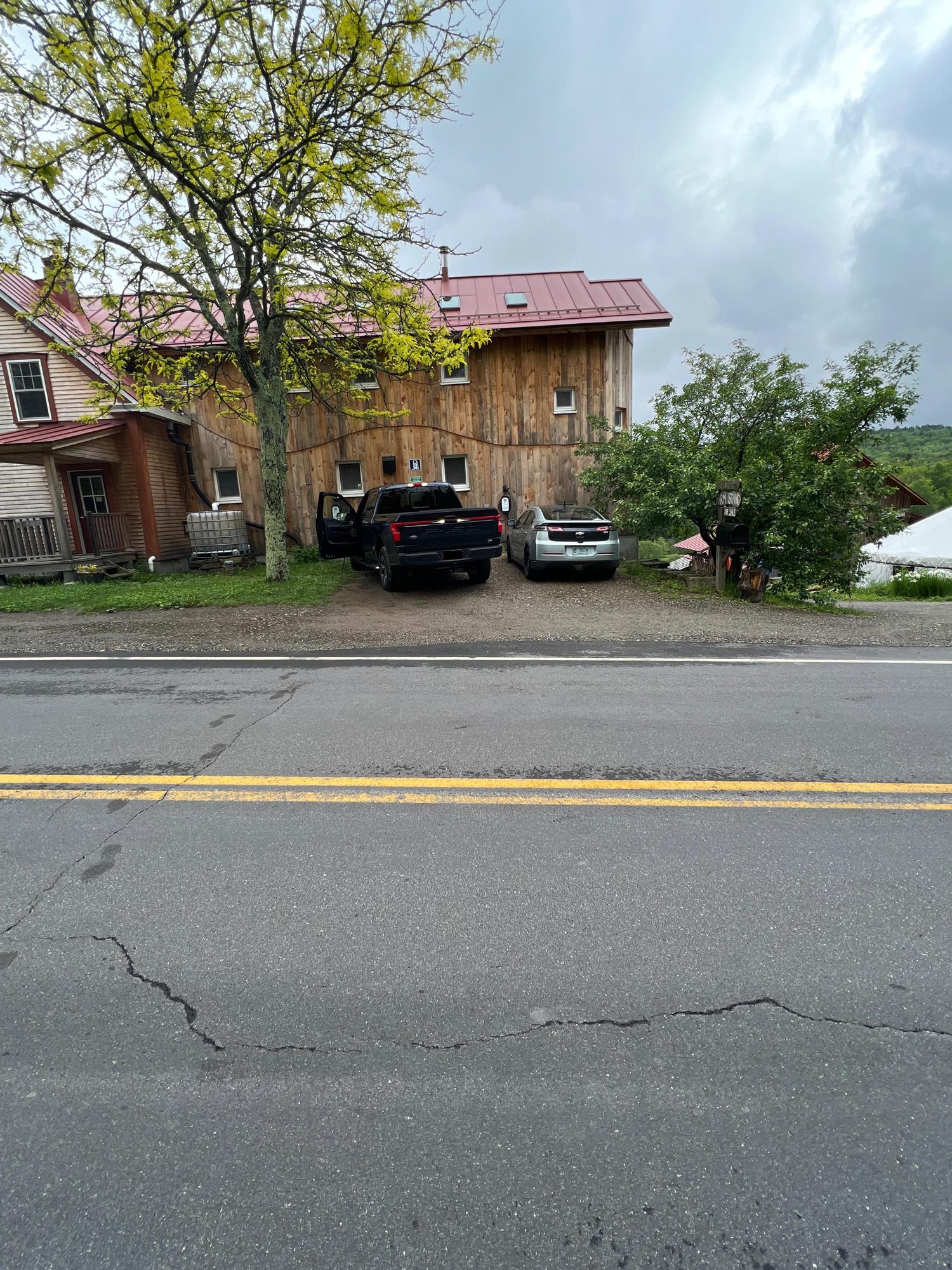 Kroka Expeditions Marlow, NH EV Station