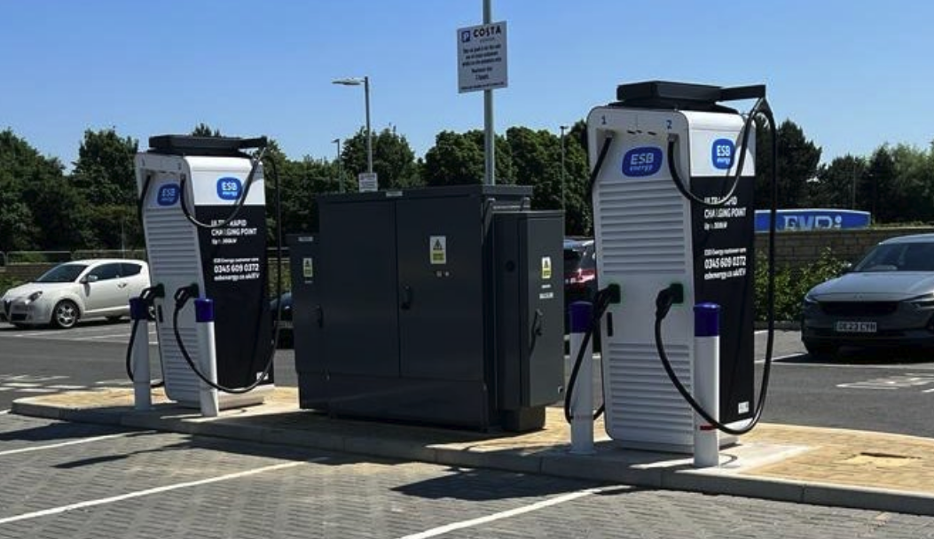Costa Coffee Lands End Way. Oakham, LE15 6RB , UK EV Station