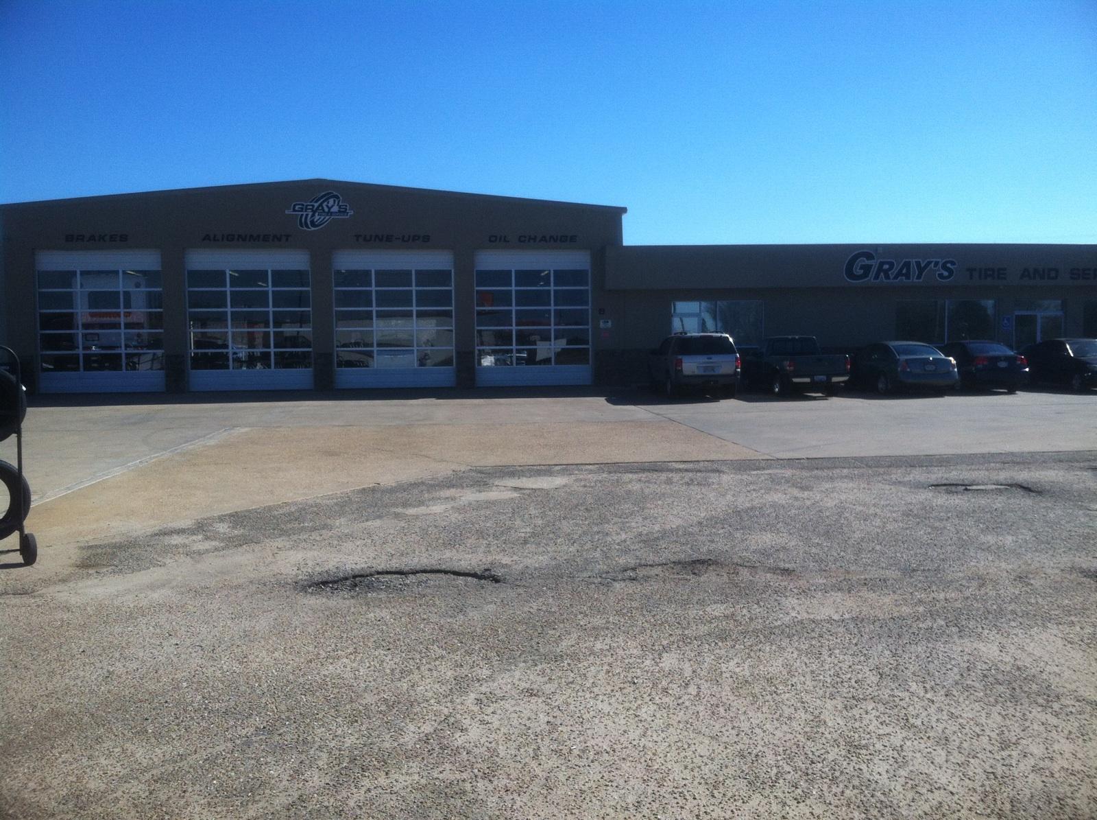 Gray's Tire and Service Center Wetumpka, AL EV Station