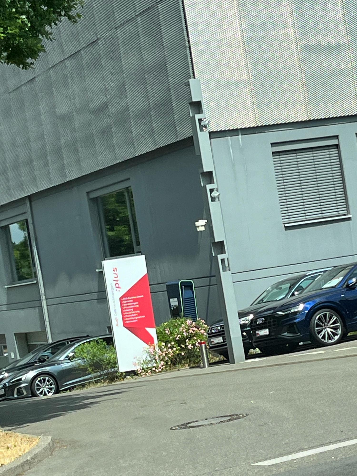 Hauptstrasse 166 70563 Stuttgart