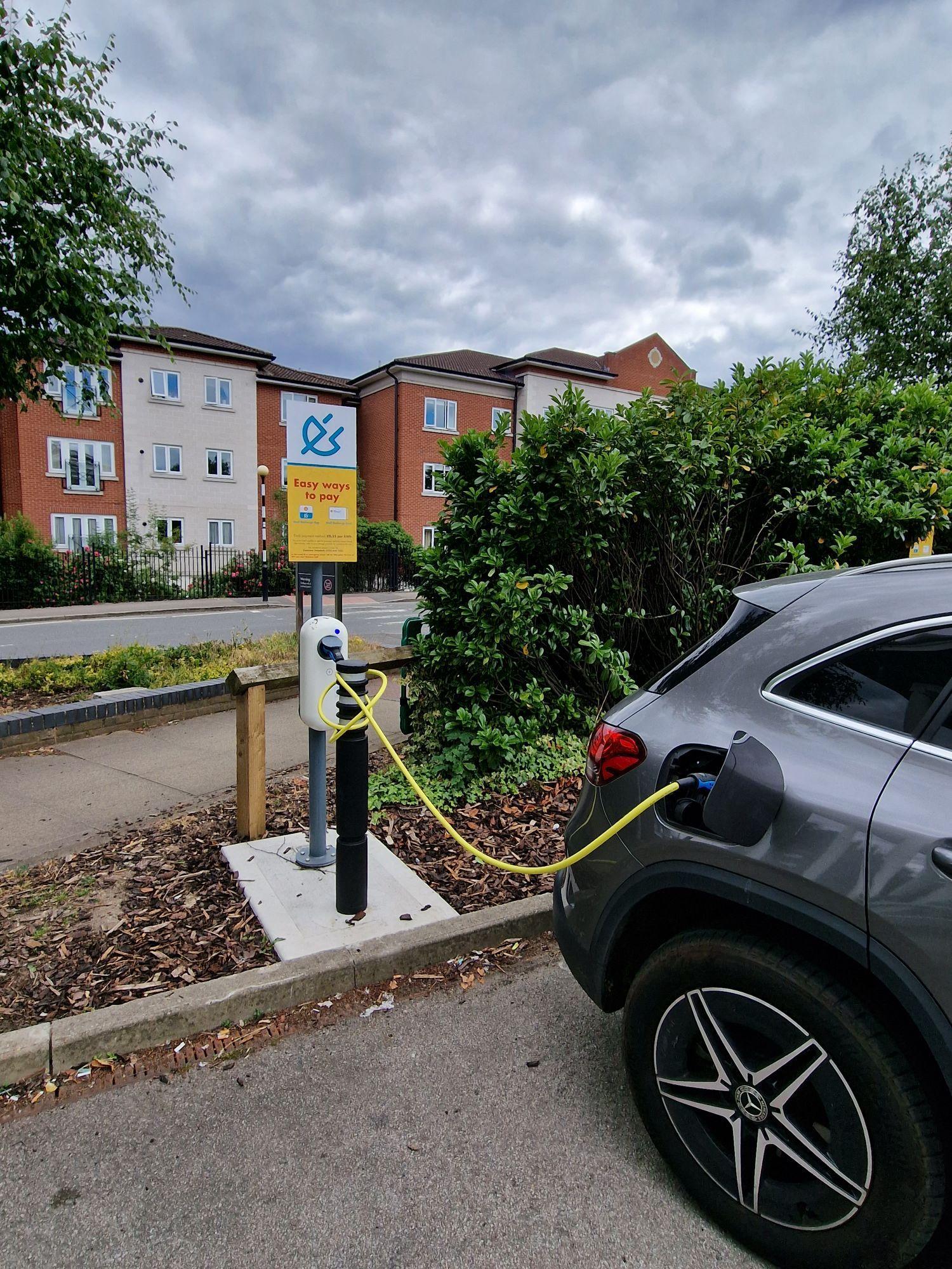 Waitrose Mill Hill (1) London, England EV Station