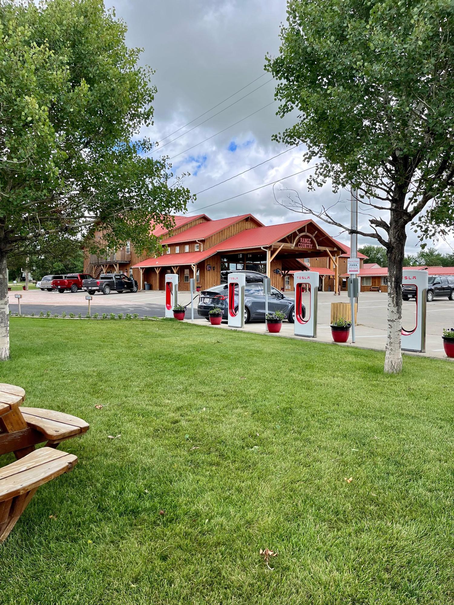 Range Country Lodging Murdo, SD EV Station