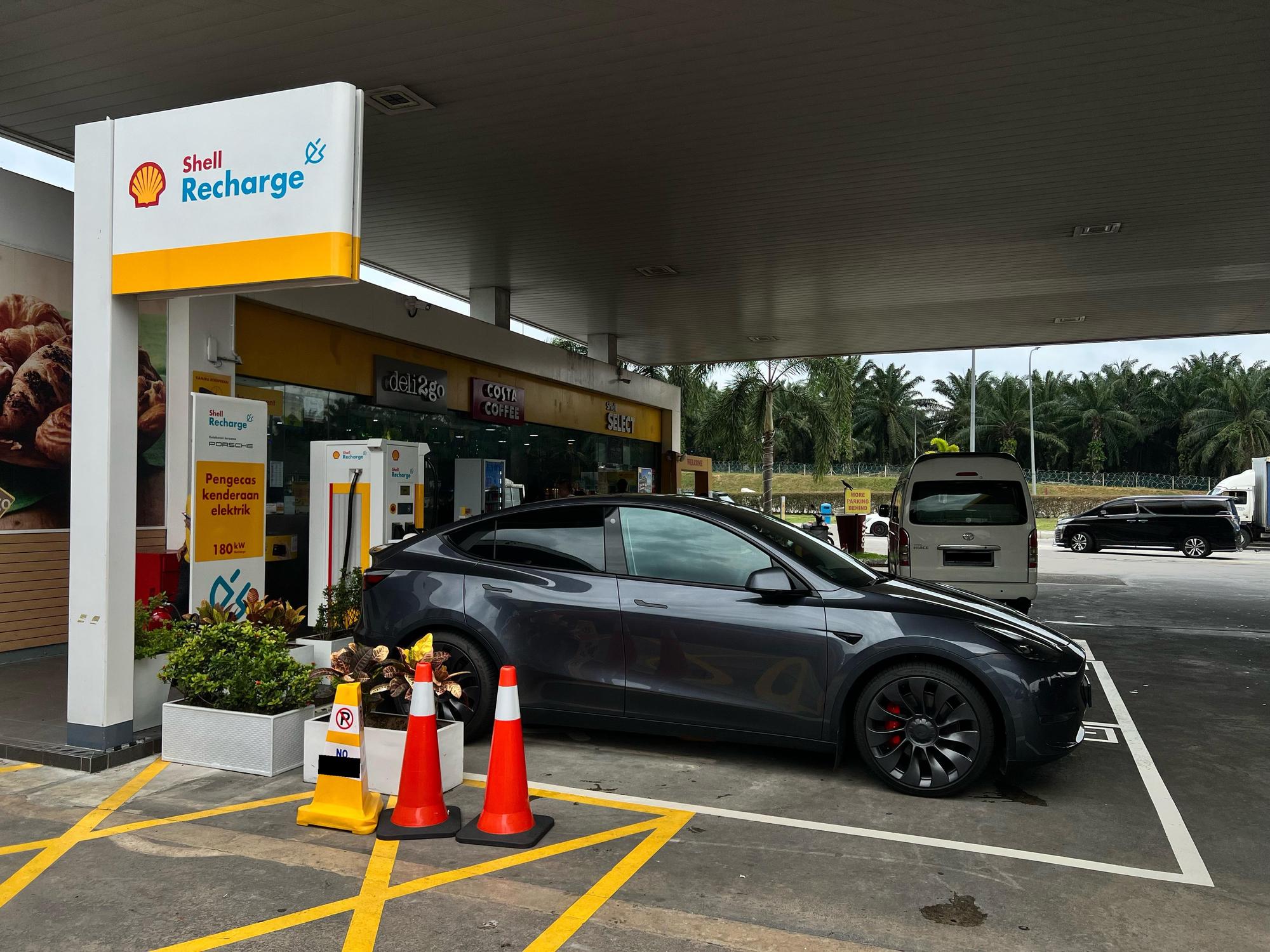 Shell Rnr Seremban SHELL NSE SEREMBAN RNR SOUTH BOUND | Labu, Negeri Sembilan | EV Station