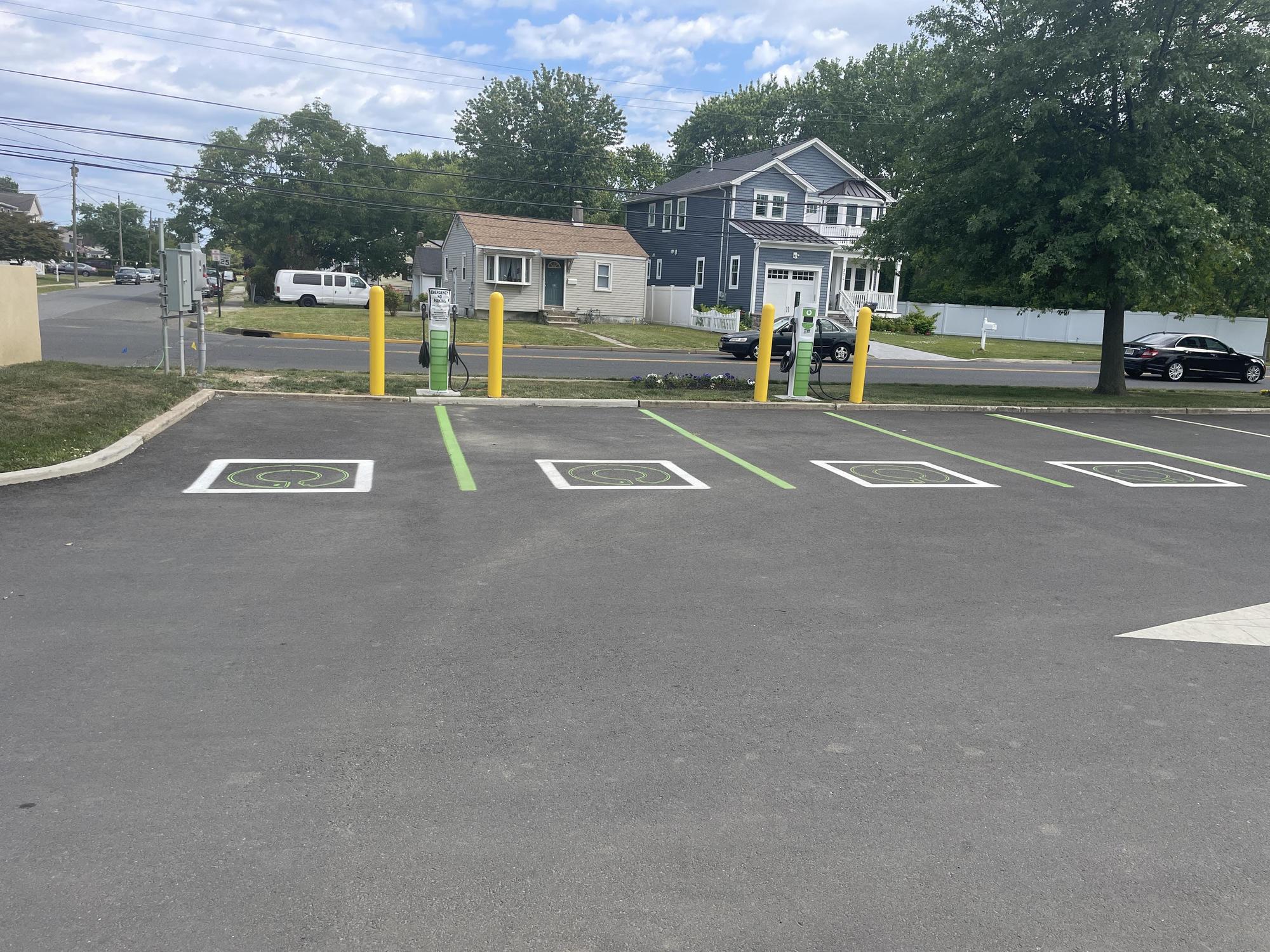 pleasure-bay-park-long-branch-public-pool-long-branch-nj-ev-station