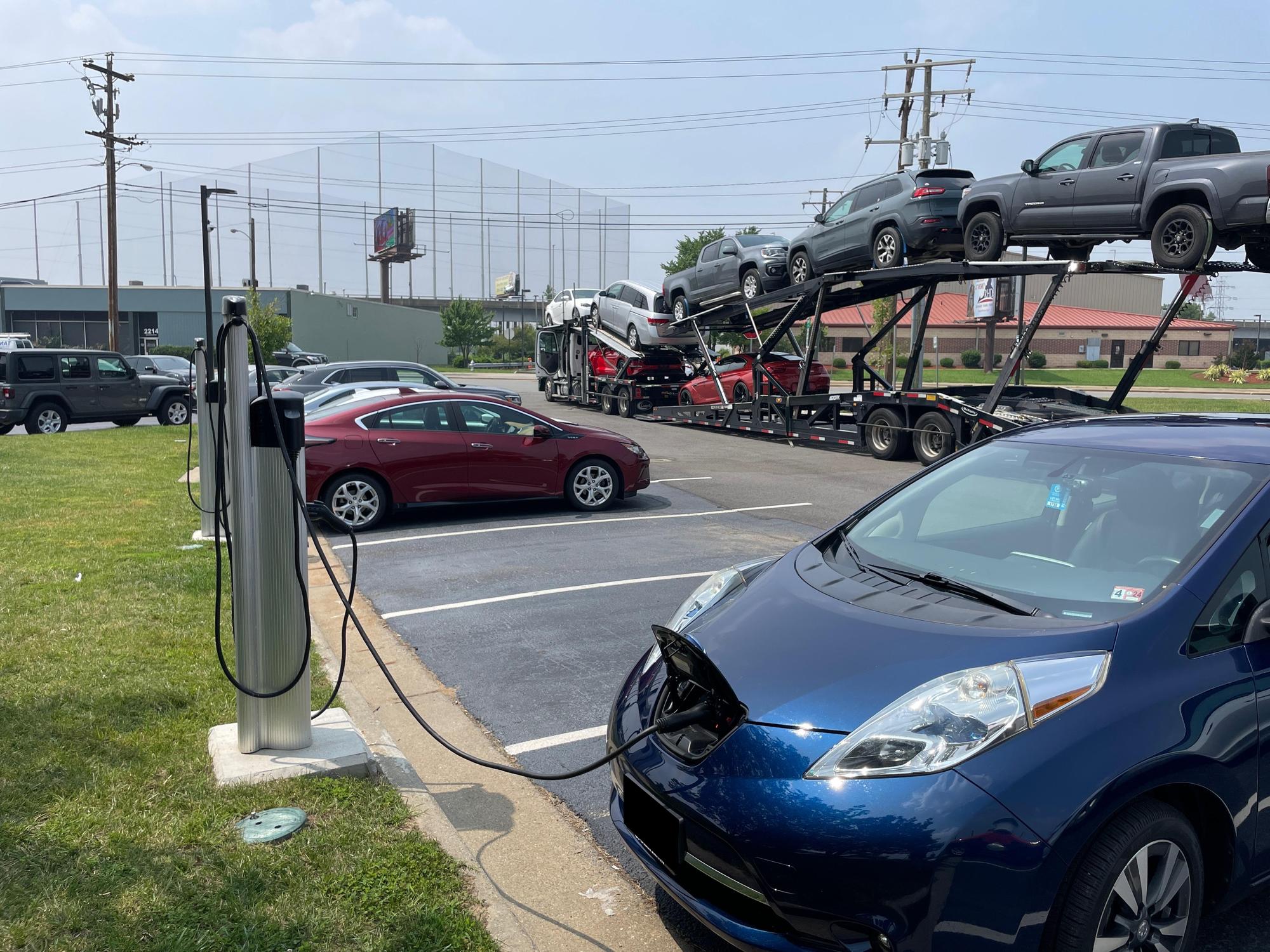 Carvana Richmond Richmond, VA EV Station