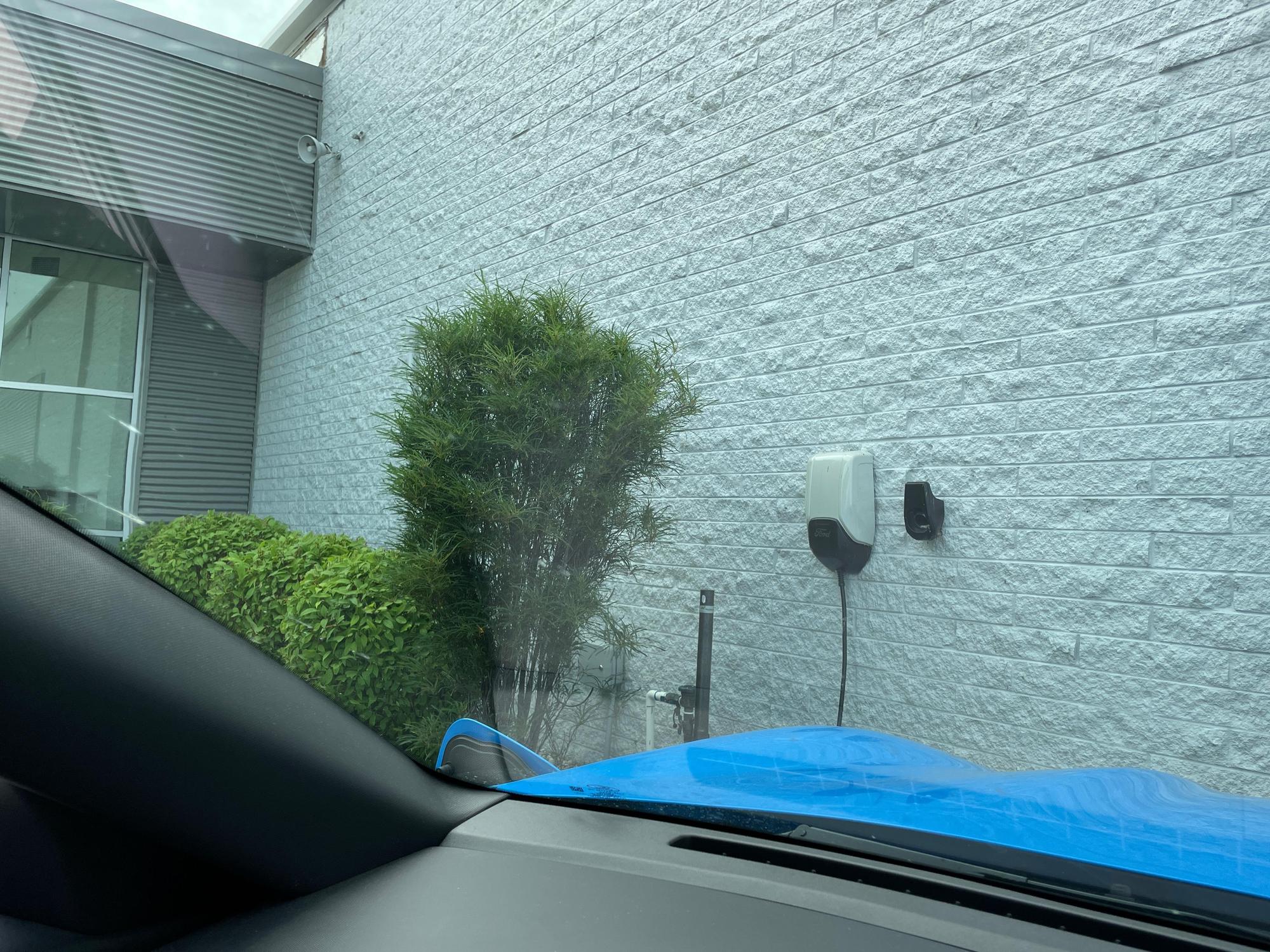 Hagen Ford Service Bay City, MI EV Station