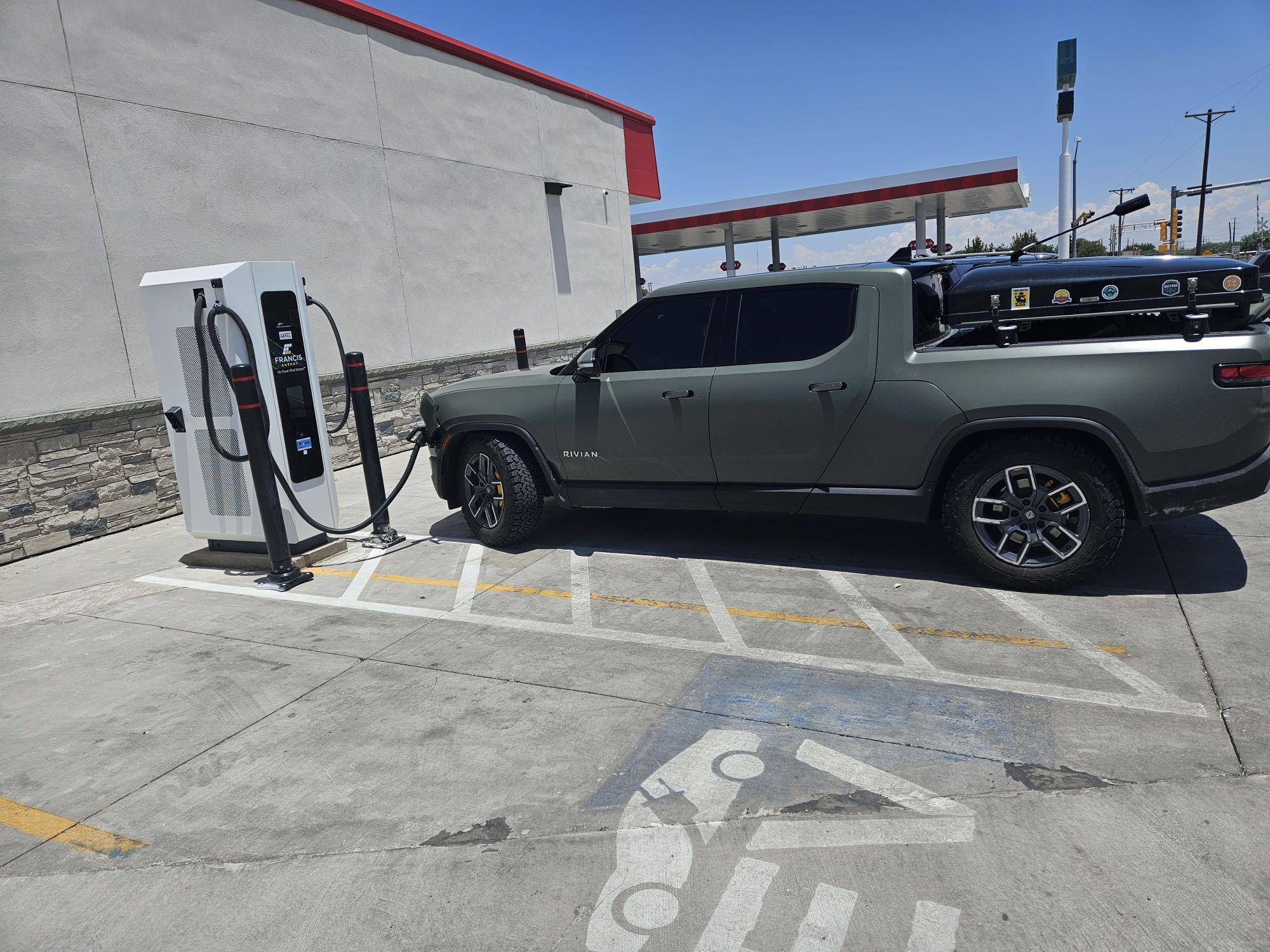Allsup's Convenience Store Artesia, NM EV Station