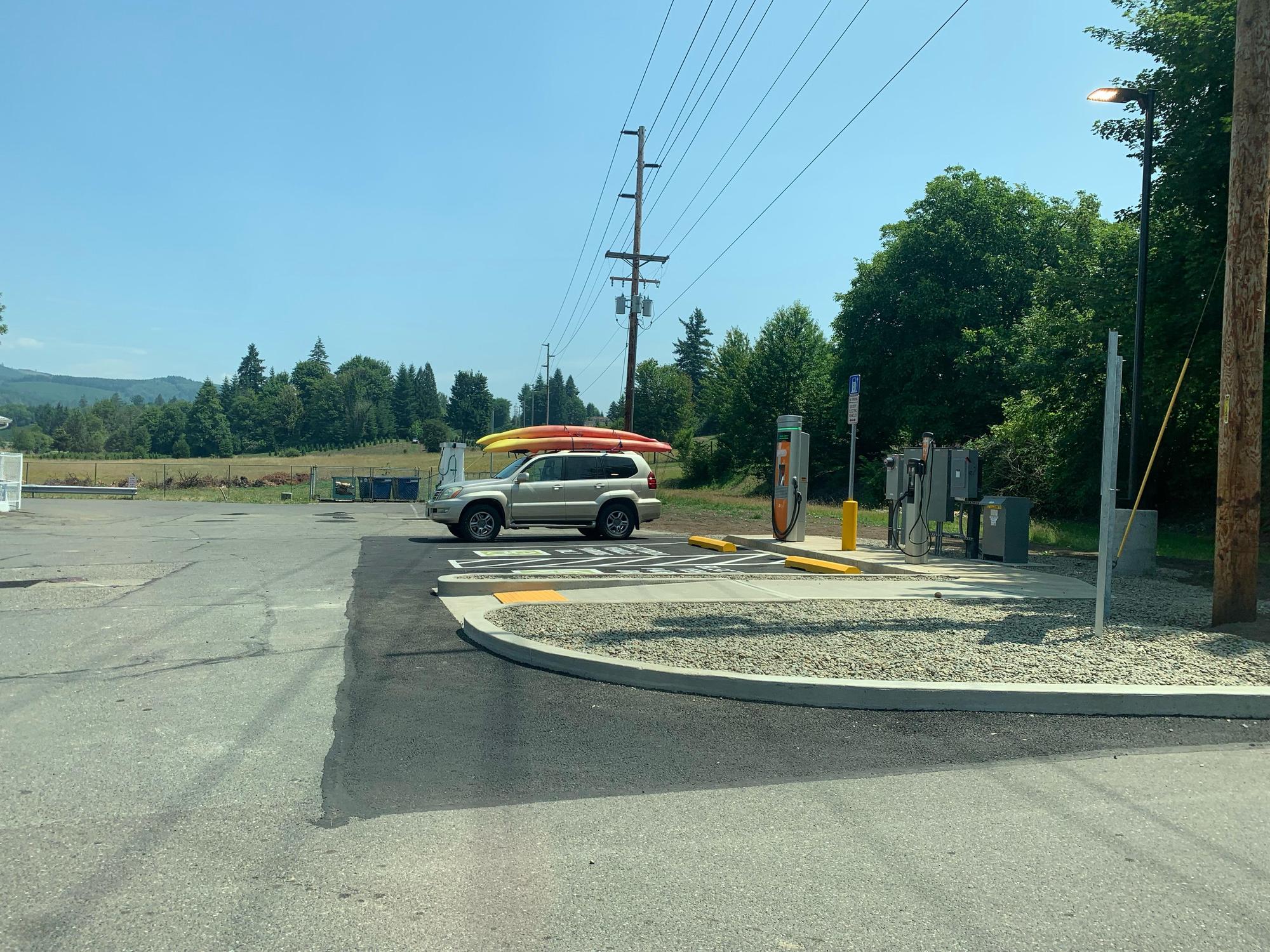 Shell Williams St Mossyrock, WA EV Station