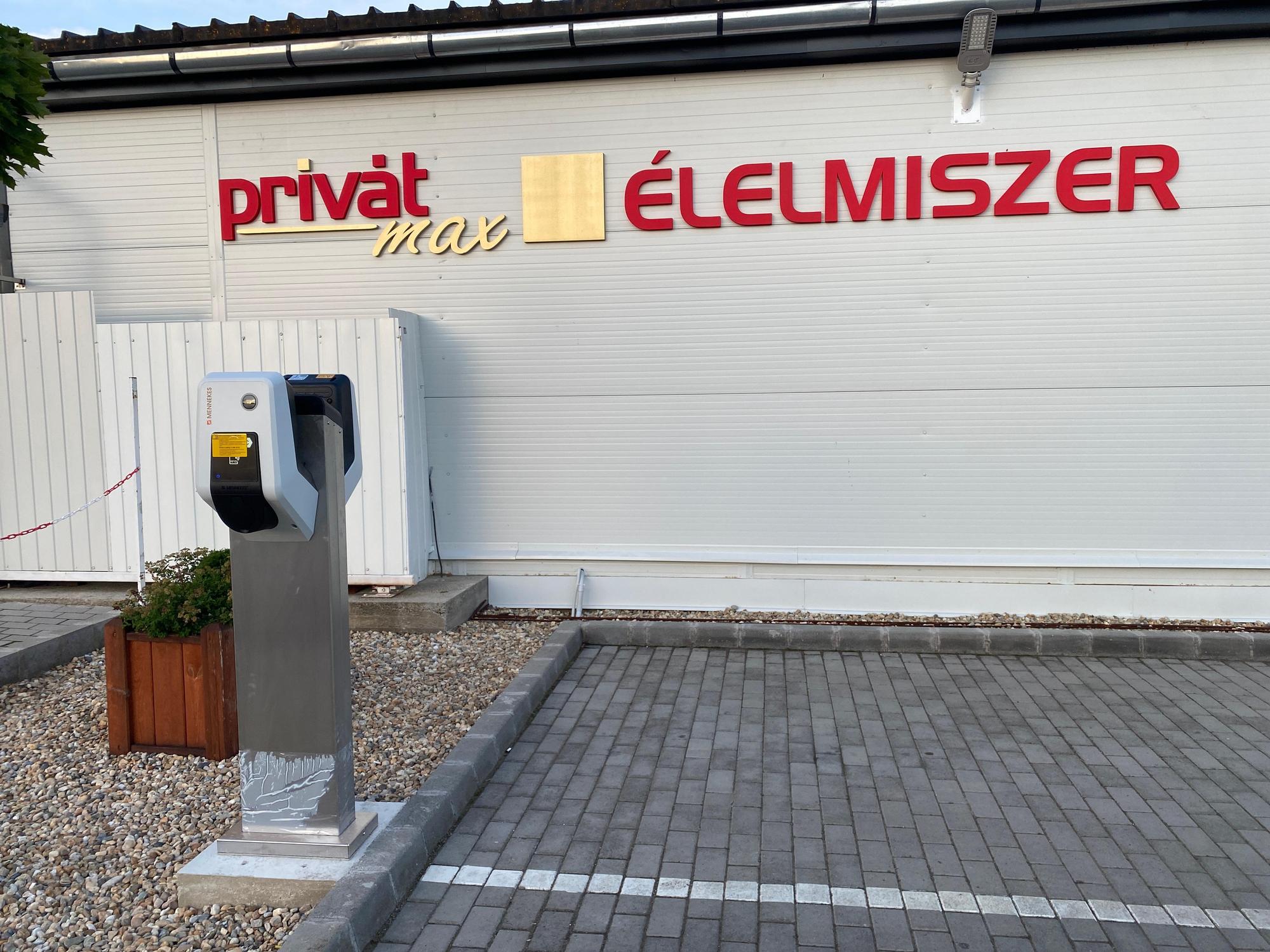 101 Grid Privát Max (32187) Gávavencsellő, Rákóczi u. 48, 4472